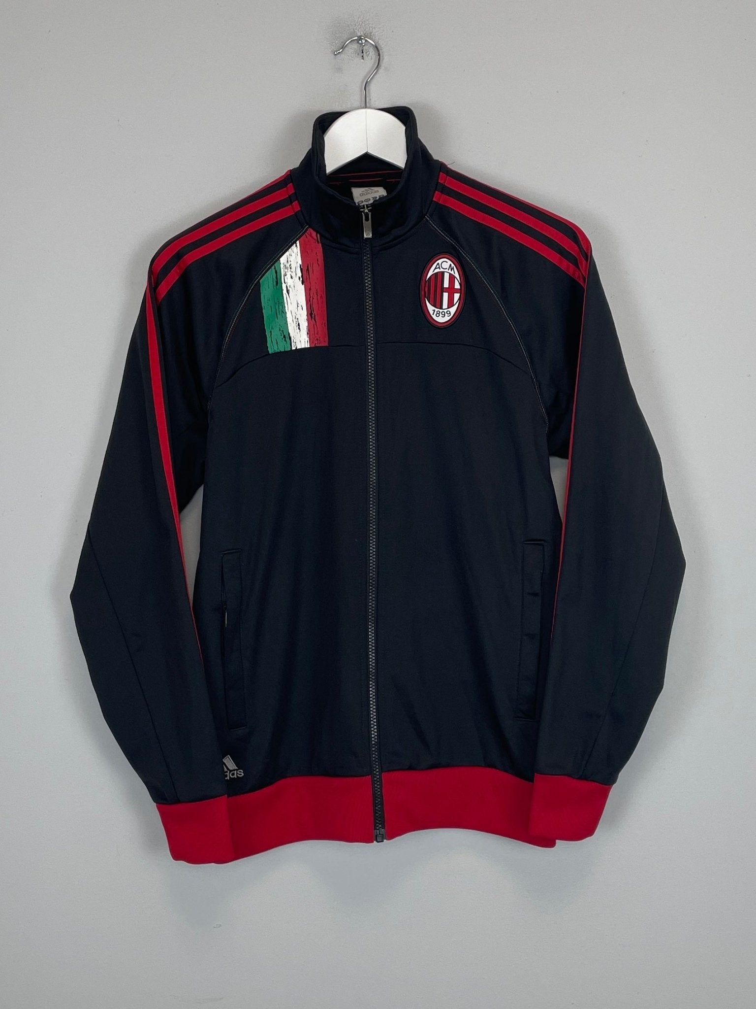 Shop 2012/13 AC MILAN TRACK JACKET (S) ADIDAS, classic football shirts, vintage football shirts & retro soccer jerseys at Cult Kits