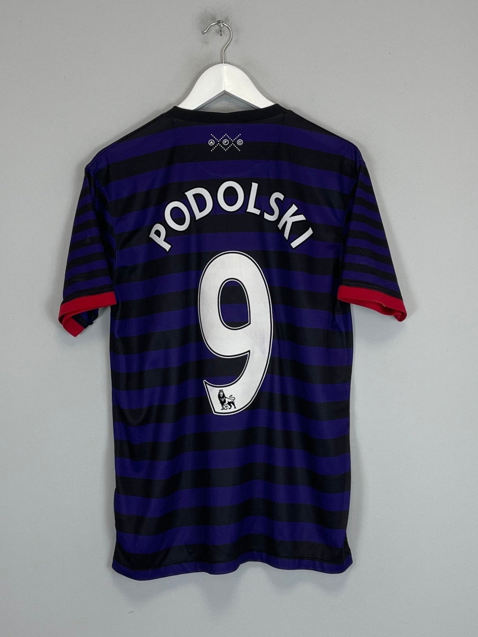 Shop 2012/13 ARSENAL PODOLSKI #9 AWAY SHIRT (M) NIKE, classic football shirts, vintage football shirts & retro soccer jerseys at Cult Kits