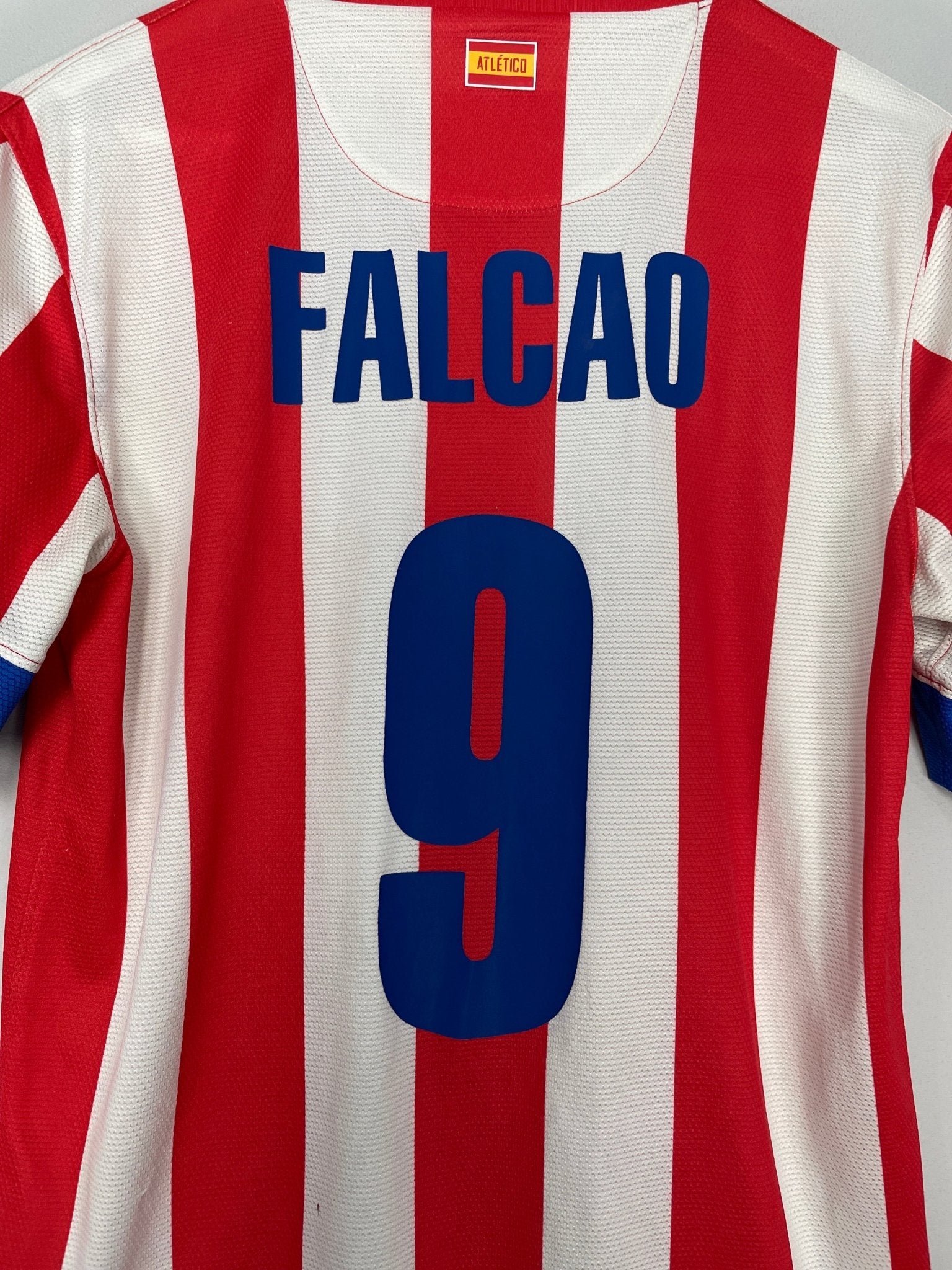 Shop 2012/13 ATLETICO MADRID FALCAO #9 HOME SHIRT (S) NIKE, classic football shirts, vintage football shirts & retro soccer jerseys at Cult Kits