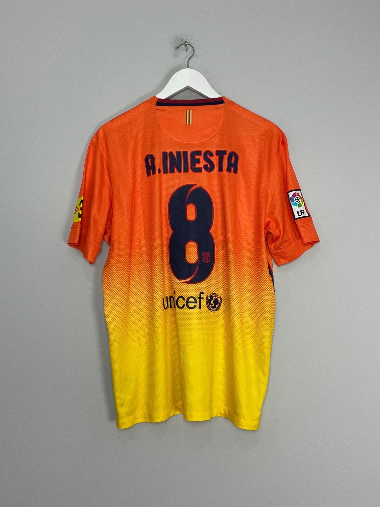 Shop 2012/13 BARCELONA A.INIESTA #8 AWAY SHIRT (L) NIKE, classic football shirts, vintage football shirts & retro soccer jerseys at Cult Kits