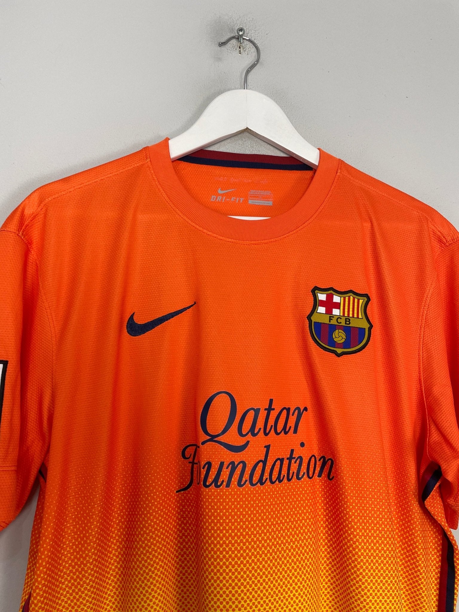 Shop 2012/13 BARCELONA A.INIESTA #8 AWAY SHIRT (L) NIKE, classic football shirts, vintage football shirts & retro soccer jerseys at Cult Kits