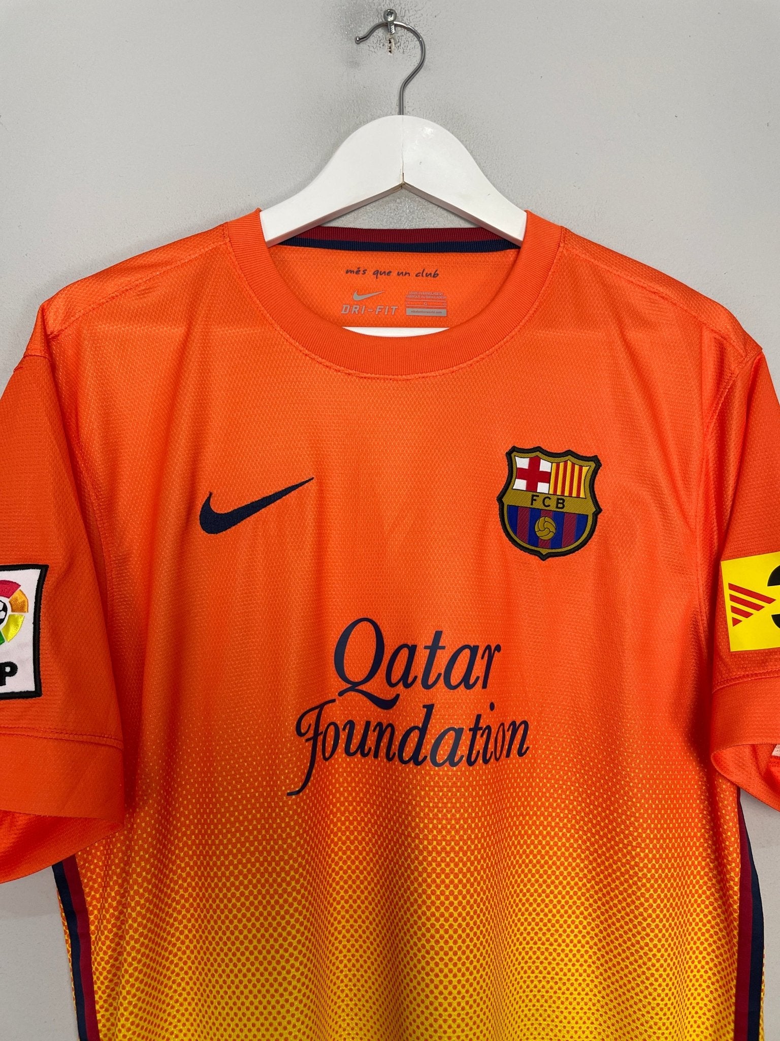 Shop 2012/13 BARCELONA MESSI #10 AWAY SHIRT (L) NIKE, classic football shirts, vintage football shirts & retro soccer jerseys at Cult Kits