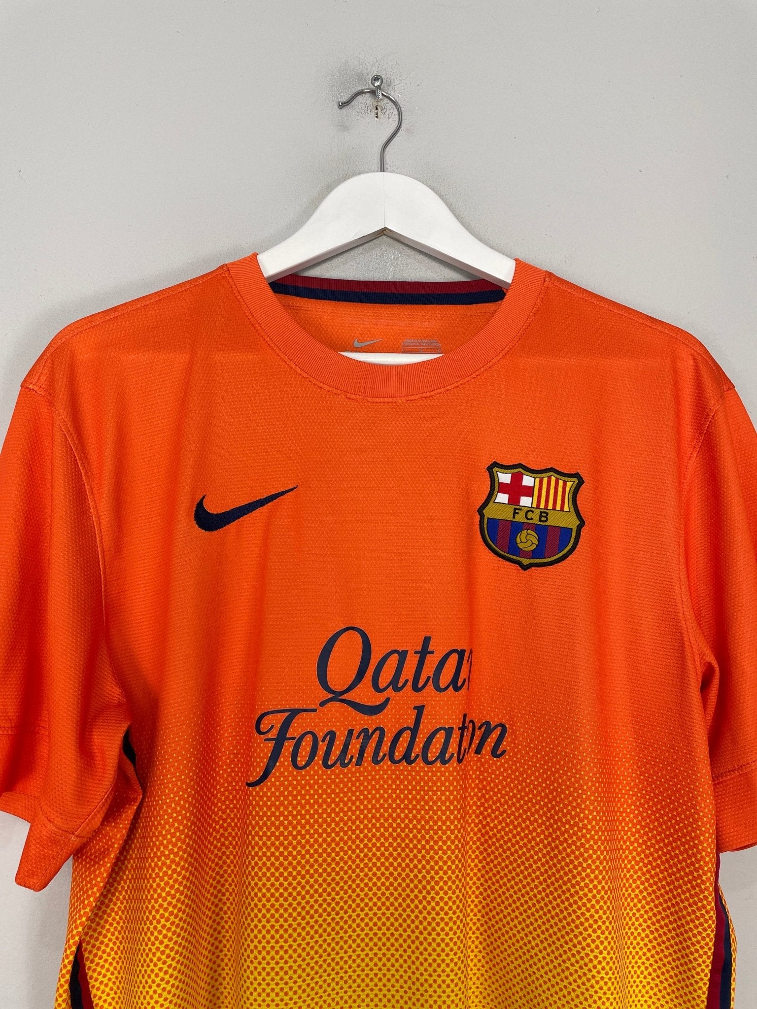Shop 2012/13 BARCELONA MESSI #10 AWAY SHIRT (L) NIKE, classic football shirts, vintage football shirts & retro soccer jerseys at Cult Kits