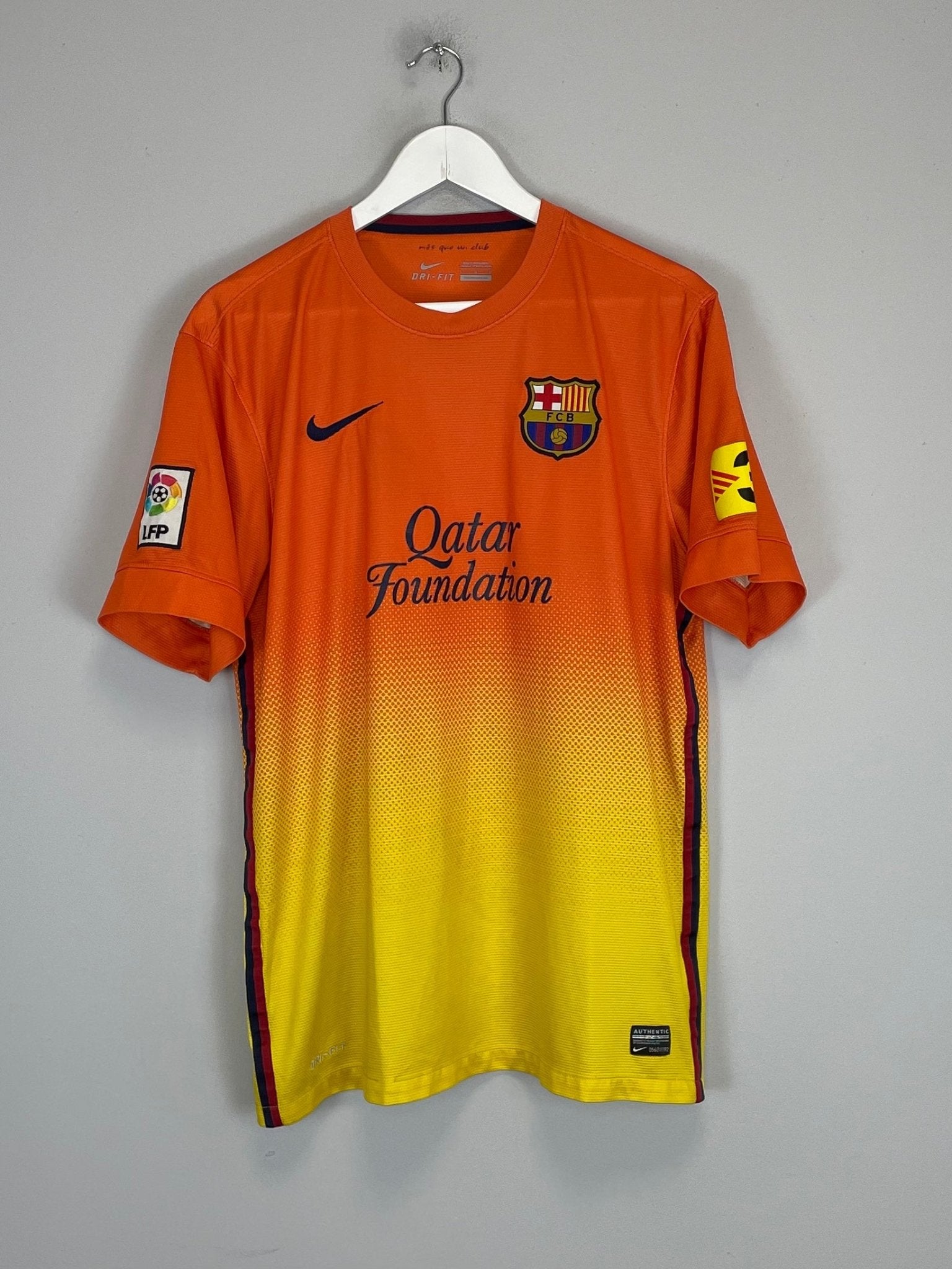 Shop 2012/13 BARCELONA MESSI #10 AWAY SHIRT (L) NIKE, classic football shirts, vintage football shirts & retro soccer jerseys at Cult Kits
