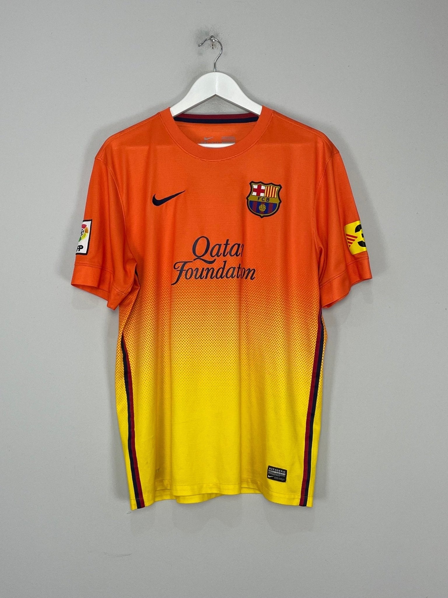 Shop 2012/13 BARCELONA MESSI #10 AWAY SHIRT (L) NIKE, classic football shirts, vintage football shirts & retro soccer jerseys at Cult Kits