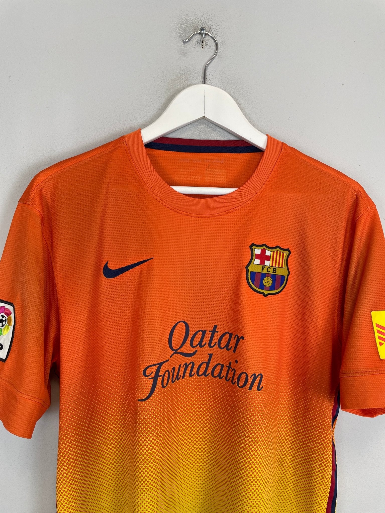 Shop 2012/13 BARCELONA MESSI #10 AWAY SHIRT (L) NIKE, classic football shirts, vintage football shirts & retro soccer jerseys at Cult Kits