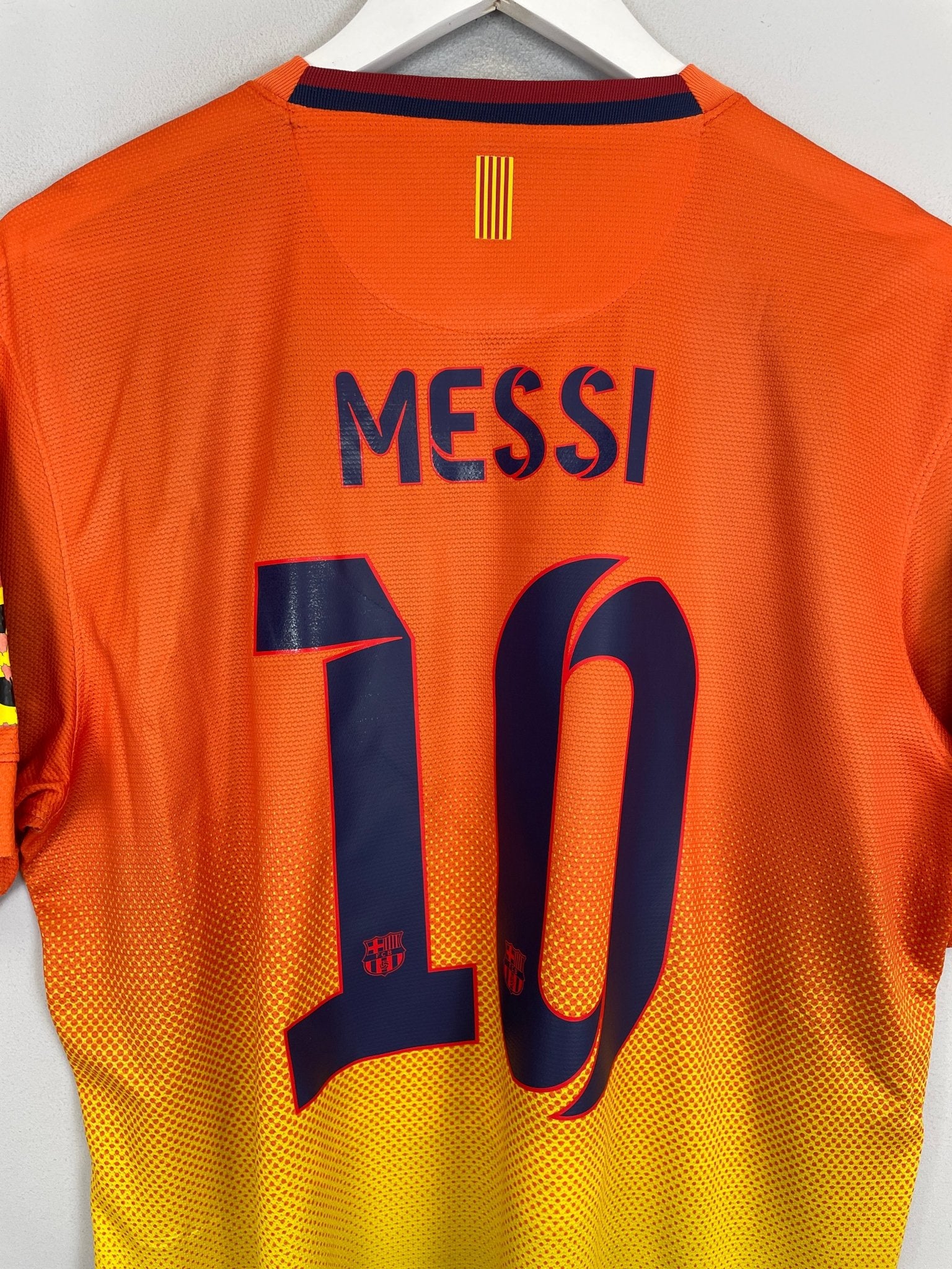 Shop 2012/13 BARCELONA MESSI #10 AWAY SHIRT (L) NIKE, classic football shirts, vintage football shirts & retro soccer jerseys at Cult Kits