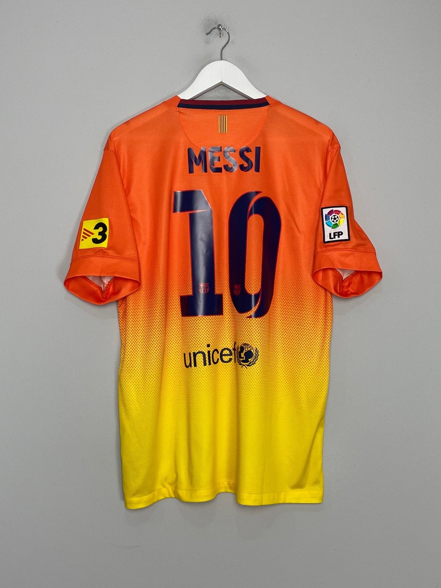 Shop 2012/13 BARCELONA MESSI #10 AWAY SHIRT (L) NIKE, classic football shirts, vintage football shirts & retro soccer jerseys at Cult Kits
