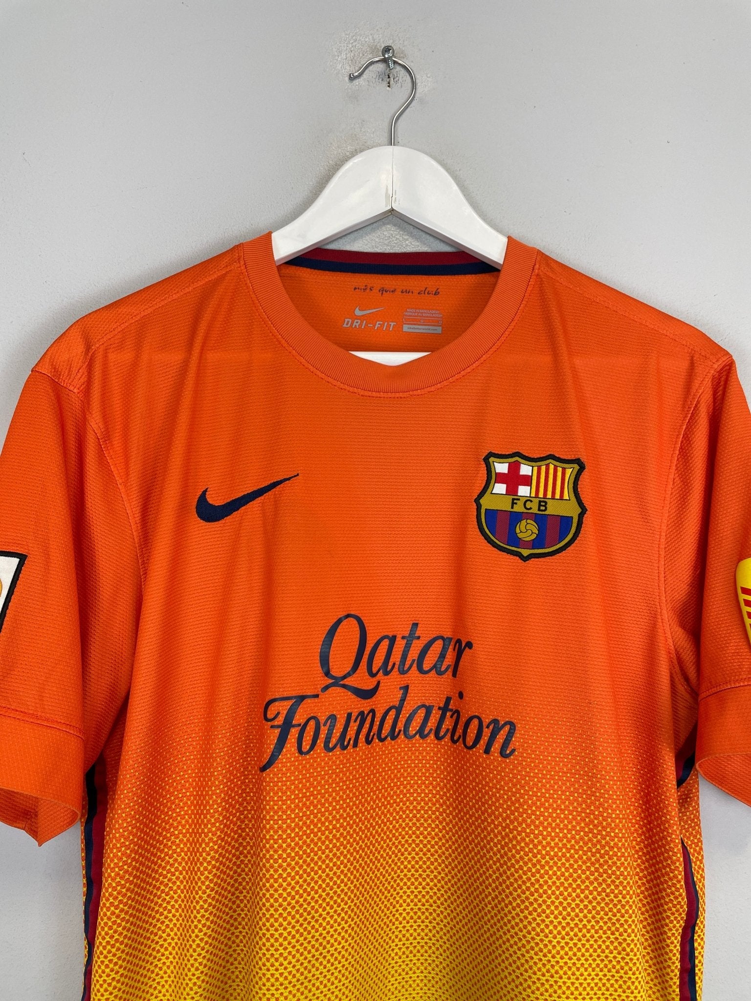 Shop 2012/13 BARCELONA MESSI #10 AWAY SHIRT (L) NIKE, classic football shirts, vintage football shirts & retro soccer jerseys at Cult Kits