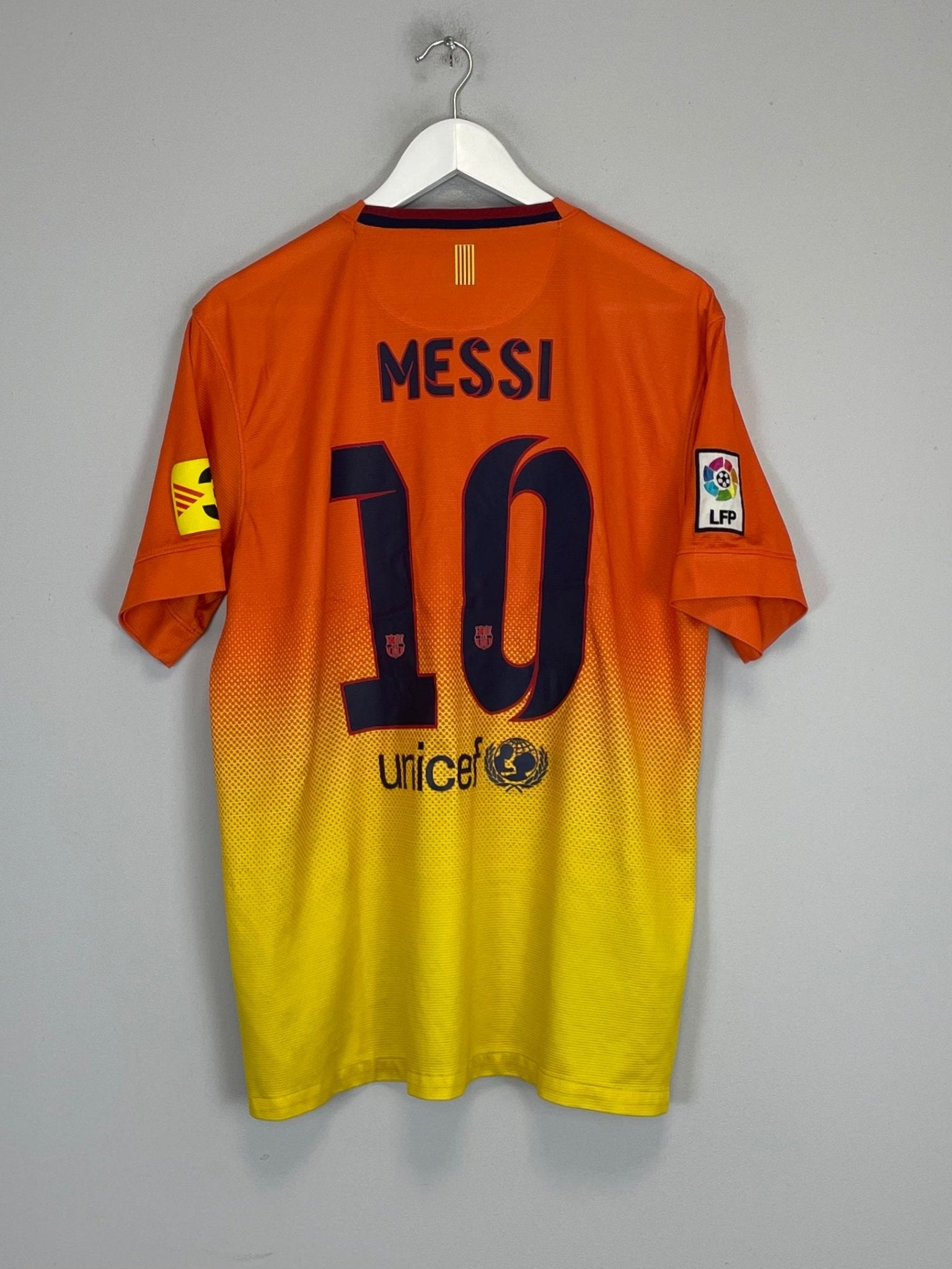 Shop 2012/13 BARCELONA MESSI #10 AWAY SHIRT (L) NIKE, classic football shirts, vintage football shirts & retro soccer jerseys at Cult Kits