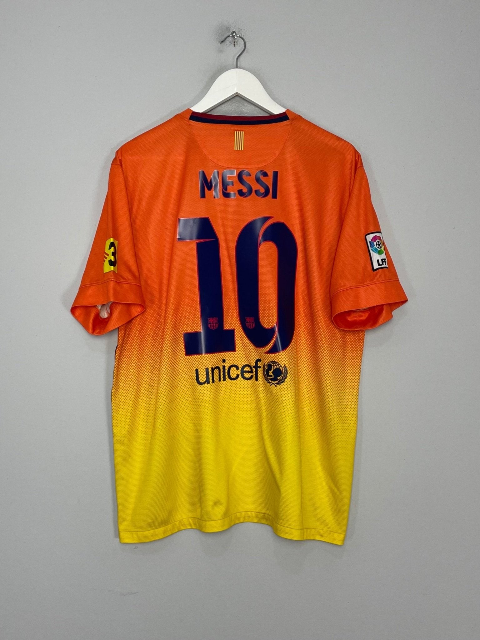 Shop 2012/13 BARCELONA MESSI #10 AWAY SHIRT (XL) NIKE, classic football shirts, vintage football shirts & retro soccer jerseys at Cult Kits