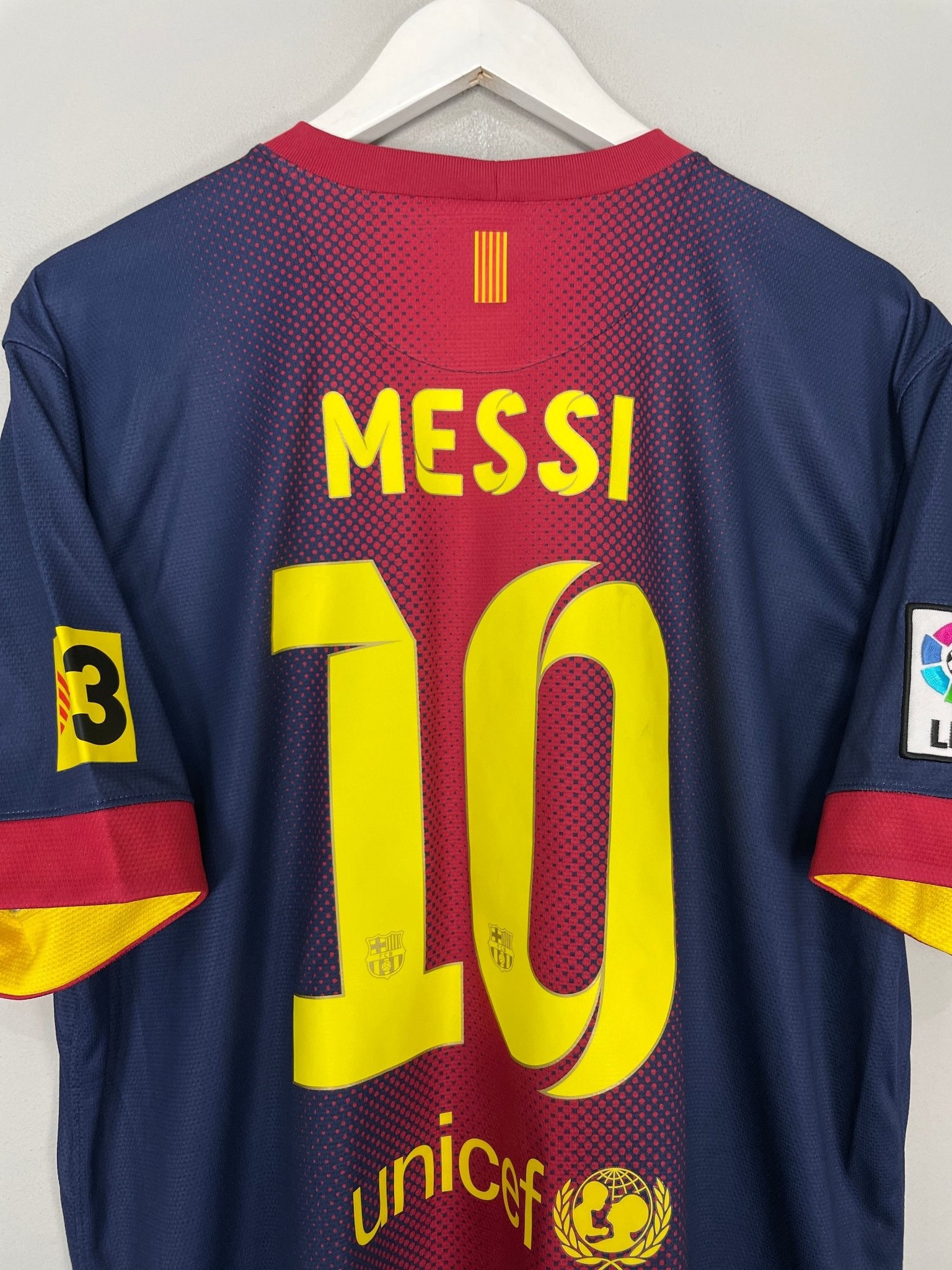 Shop 2012/13 BARCELONA MESSI #10 HOME SHIRT (XL) NIKE, classic football shirts, vintage football shirts & retro soccer jerseys at Cult Kits