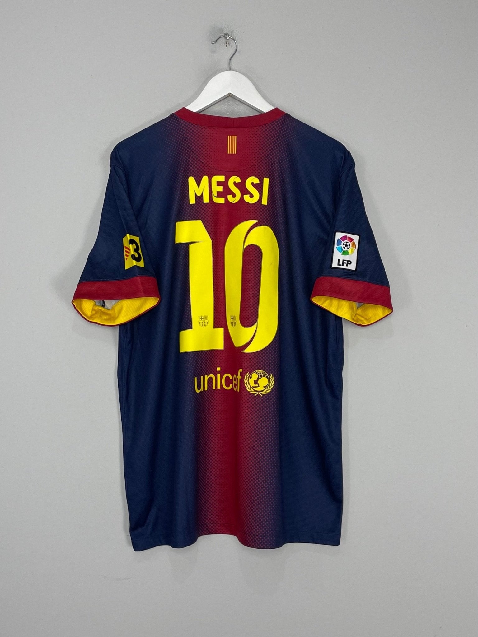 Shop 2012/13 BARCELONA MESSI #10 HOME SHIRT (XL) NIKE, classic football shirts, vintage football shirts & retro soccer jerseys at Cult Kits