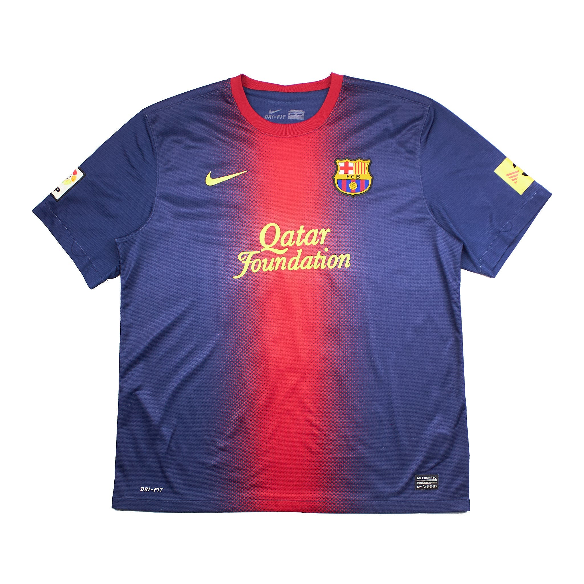 Buy 2012/13 Barcelona Messi 10 Home Shirt (XL) Nike ~ Free worldwide shipping ~ Authentic Vintage Football Shirts from Cult Kits