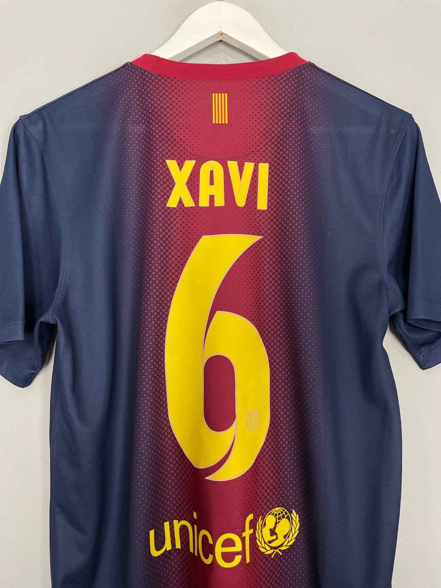 Shop 2012/13 BARCELONA XAVI #6 HOME SHIRT (S) NIKE BASIC, classic football shirts, vintage football shirts & retro soccer jerseys at Cult Kits