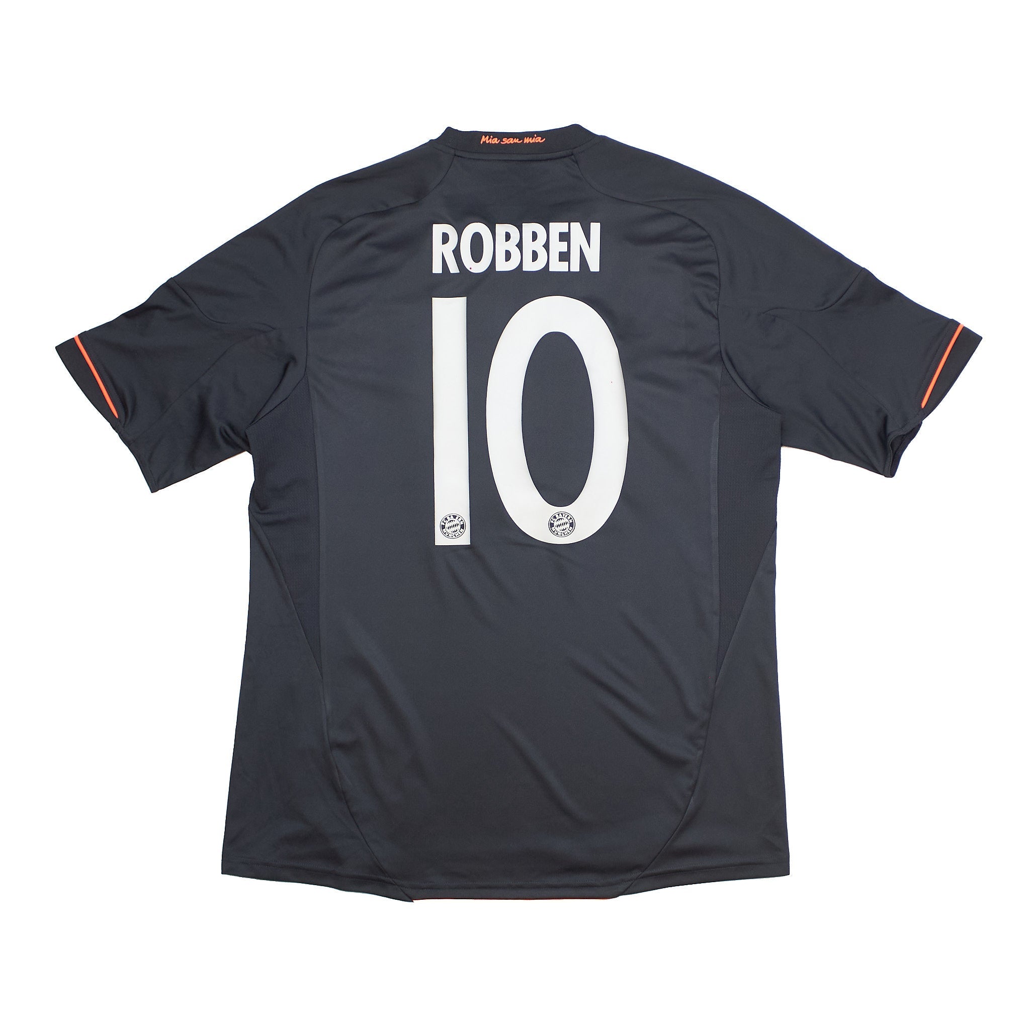 Buy 2012/13 Bayern Munich Robben 10 Third Shirt (L) Adidas ~ Free worldwide shipping ~ Authentic Vintage Football Shirts from Cult Kits