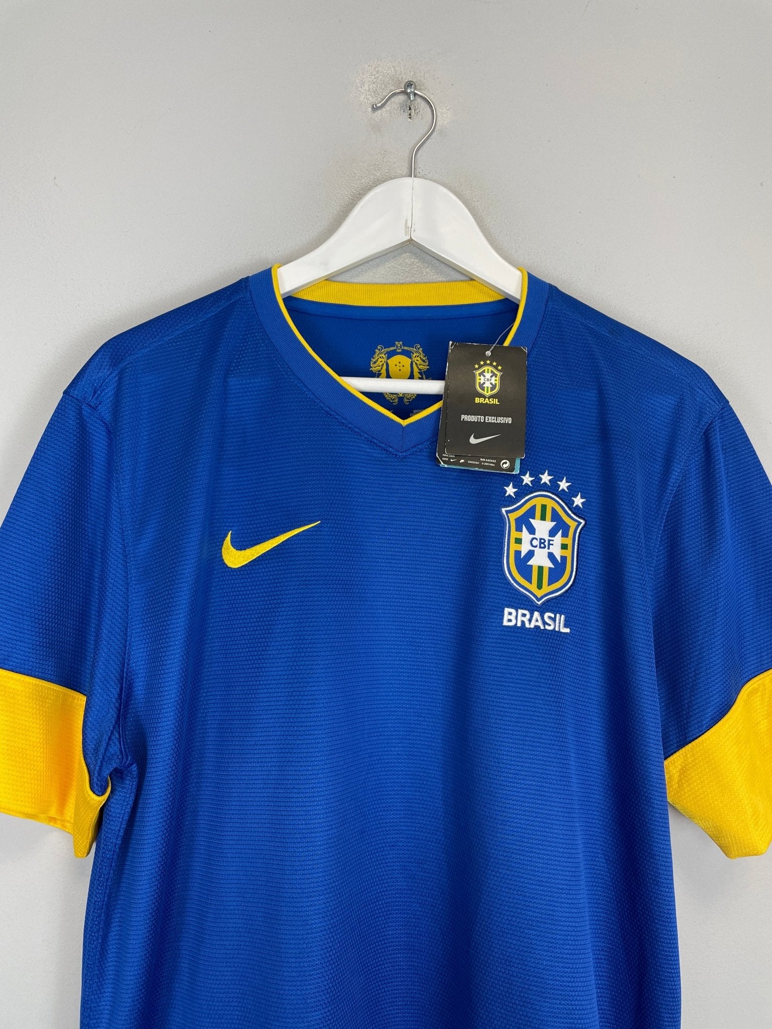 Shop 2012/13 BRAZIL *BNWT* AWAY SHIRT (L) NIKE, classic football shirts, vintage football shirts & retro soccer jerseys at Cult Kits