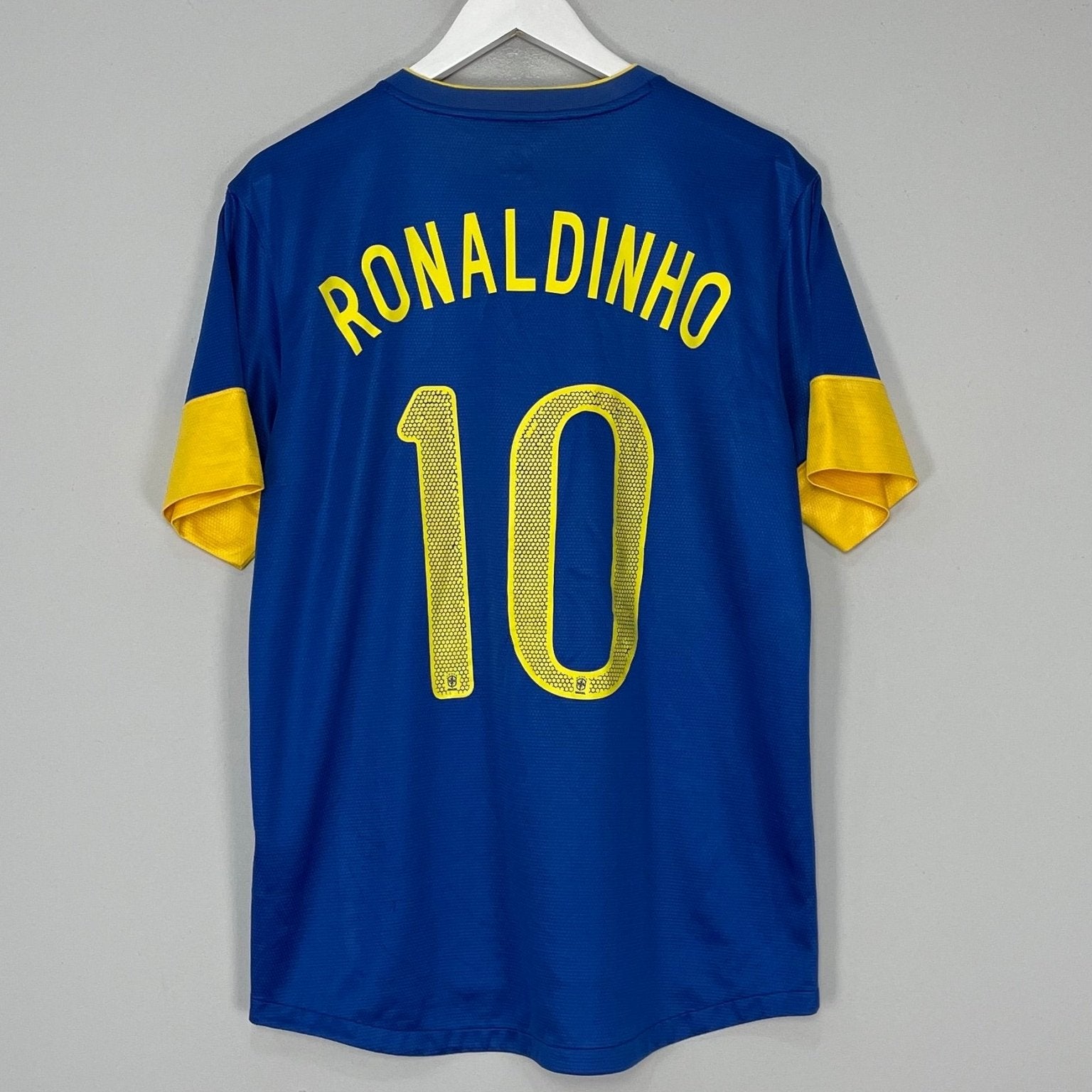 Shop 2012/13 BRAZIL RONALDINHO #10 AWAY SHIRT (L) NIKE, classic football shirts, vintage football shirts & retro soccer jerseys at Cult Kits
