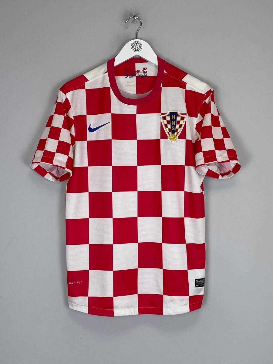 2012/13 CROATIA HOME SHIRT (M) NIKE - Cult Kits - Medium - Buy Vintage Football Shirts, Authentic Retro Football Shirts For Sale, Classic Football Shirts & Soccer Jersey