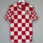2012/13 CROATIA HOME SHIRT (M) NIKE - Cult Kits - Medium - Buy Vintage Football Shirts, Authentic Retro Football Shirts For Sale, Classic Football Shirts & Soccer Jersey