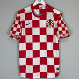 2012/13 CROATIA HOME SHIRT (M) NIKE - Cult Kits - Medium - Buy Vintage Football Shirts, Authentic Retro Football Shirts For Sale, Classic Football Shirts & Soccer Jersey
