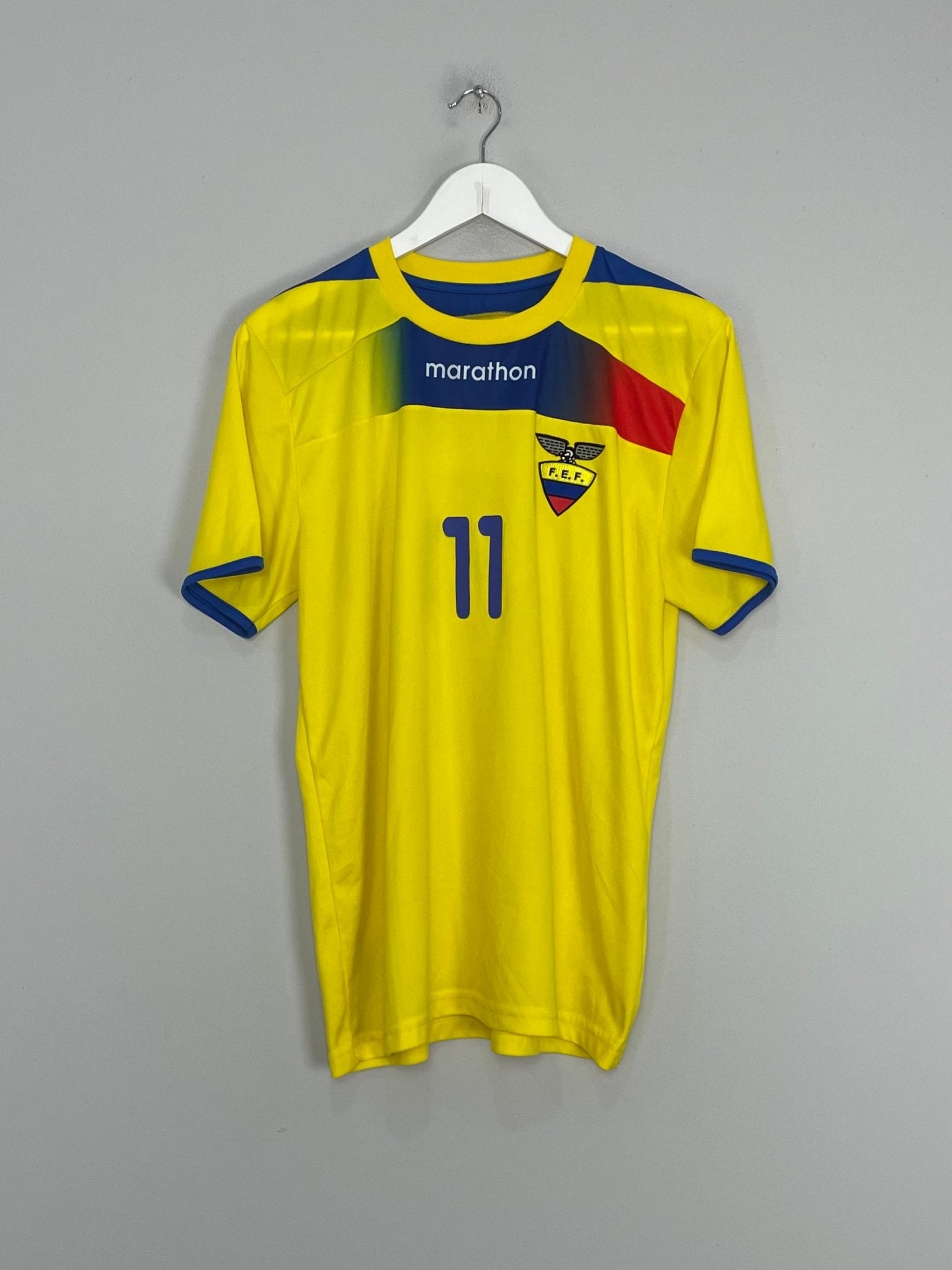 Shop 2012/13 ECUADOR CHUCHO #11 HOME SHIRT (M) MARATHON, classic football shirts, vintage football shirts & retro soccer jerseys at Cult Kits