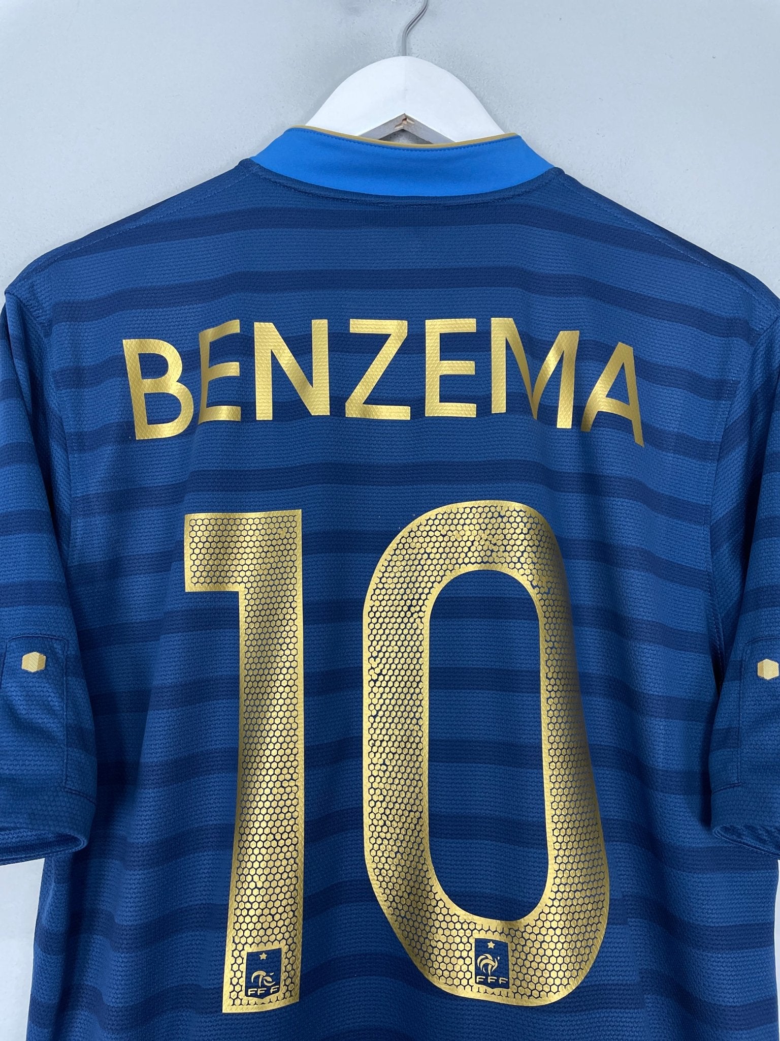 Shop 2012/13 FRANCE BENZEMA #9 HOME SHIRT (M) NIKE, classic football shirts, vintage football shirts & retro soccer jerseys at Cult Kits