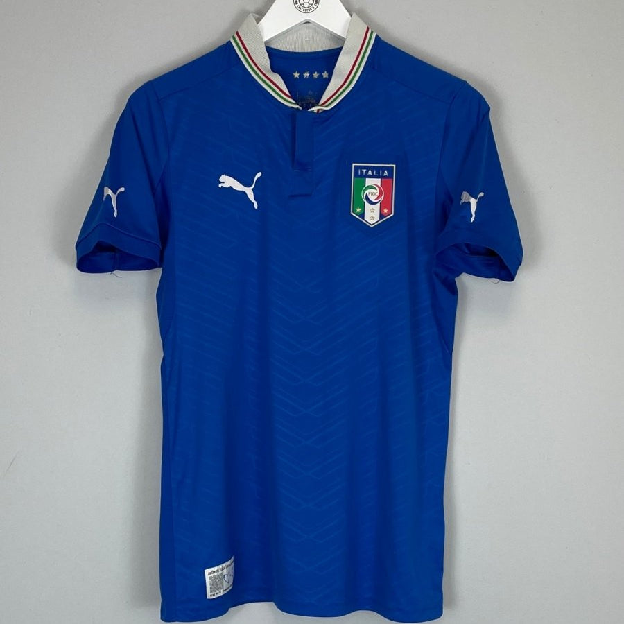 2012/13 ITALY HOME SHIRT (S) PUMA - Cult Kits - Small - Buy Vintage Football Shirts, Authentic Retro Football Shirts For Sale, Classic Football Shirts & Soccer Jersey