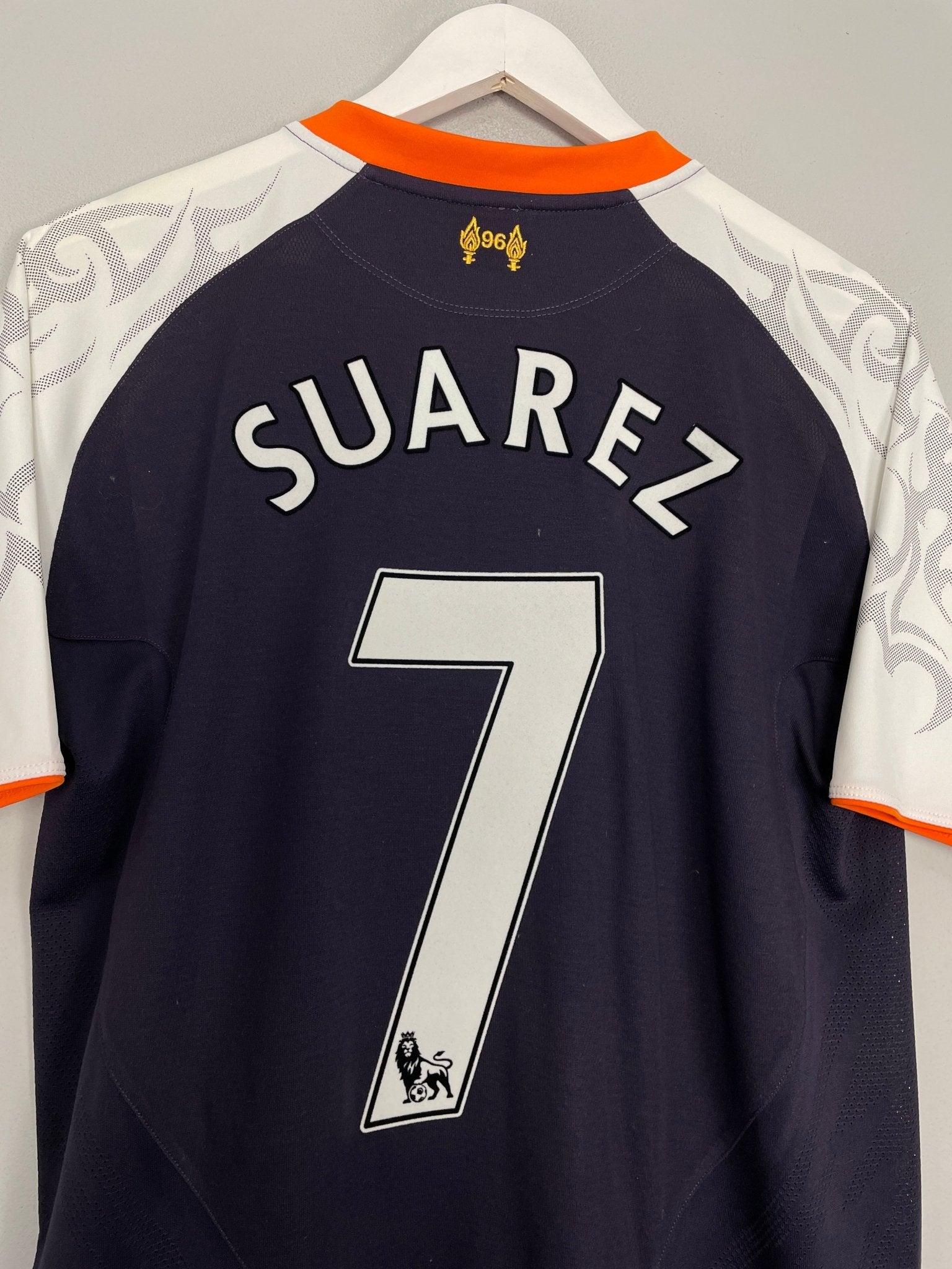 Shop 2012/13 LIVERPOOL SUAREZ #7 THIRD SHIRT (M) WARRIOR, classic football shirts, vintage football shirts & retro soccer jerseys at Cult Kits