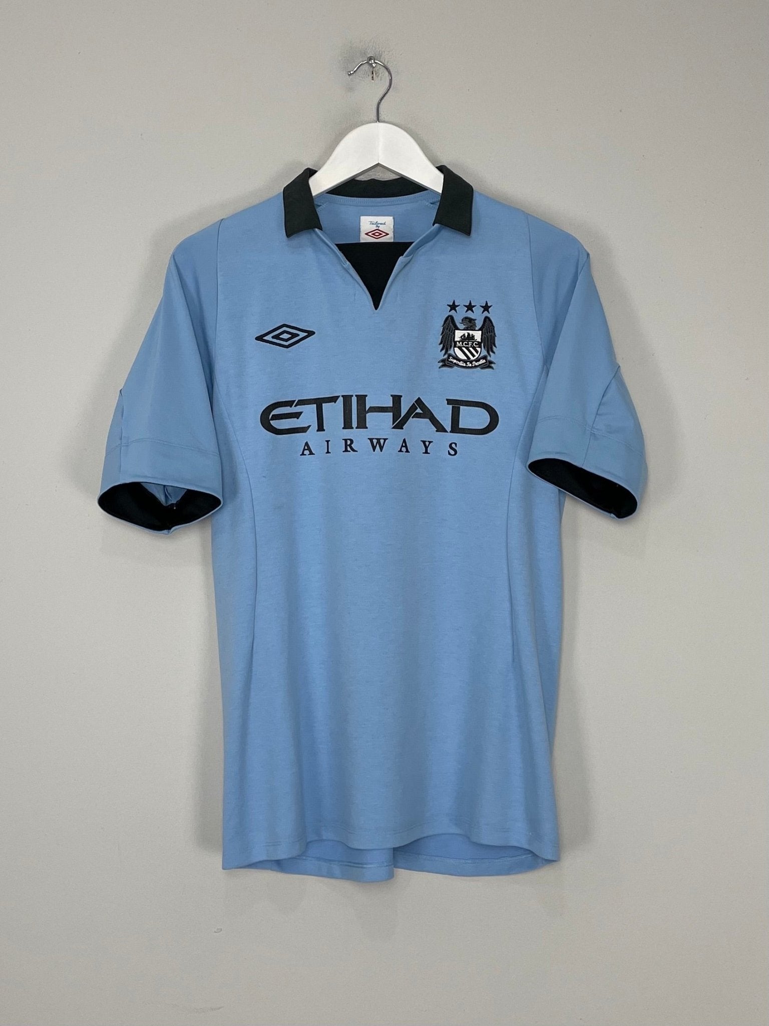 Shop 2012/13 MANCHESTER CITY BALOTELLI #45 HOME SHIRT (M) UMBRO, classic football shirts, vintage football shirts & retro soccer jerseys at Cult Kits