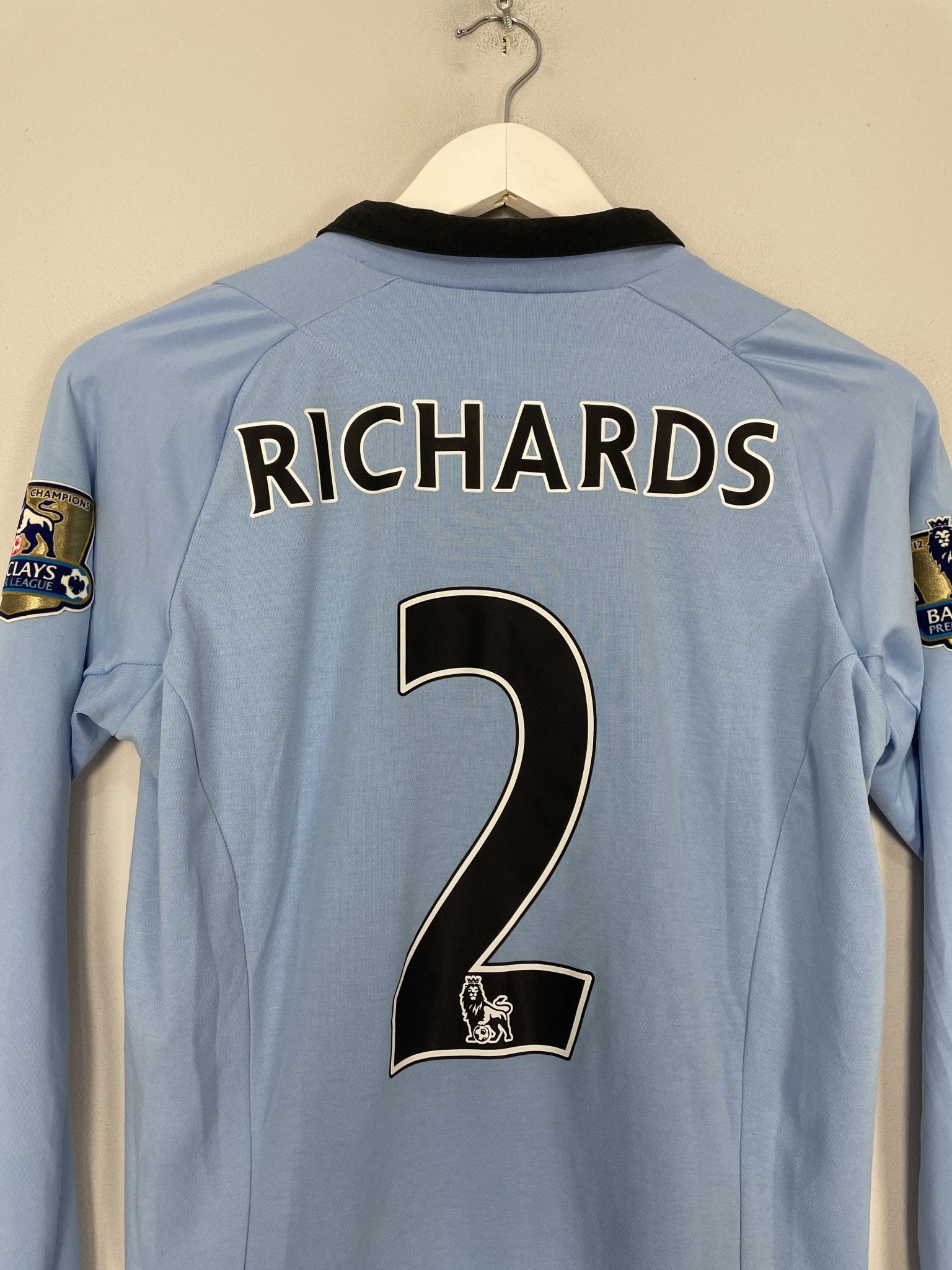 Shop 2012/13 MANCHESTER CITY RICHARDS #2 L/S HOME SHIRT (S) UMBRO, classic football shirts, vintage football shirts & retro soccer jerseys at Cult Kits