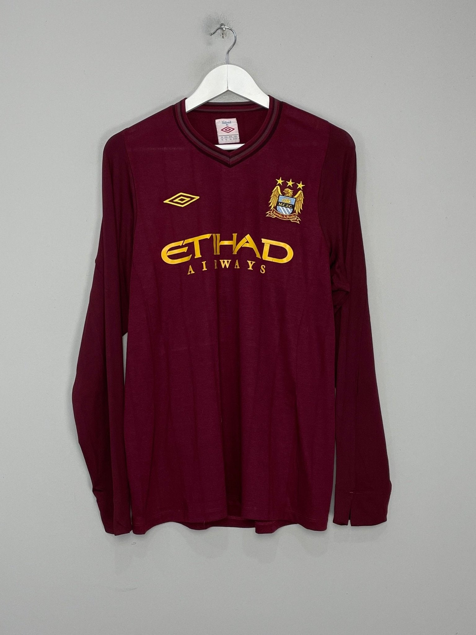 Shop 2012/13 MANCHESTER CITY TOURE YAYA #42 L/S AWAY SHIRT (XL) UMBRO, classic football shirts, vintage football shirts & retro soccer jerseys at Cult Kits