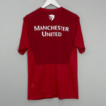 Shop 2012/13 MANCHESTER UNITED TRAINING SHIRT (M) NIKE, classic football shirts, vintage football shirts & retro soccer jerseys at Cult Kits