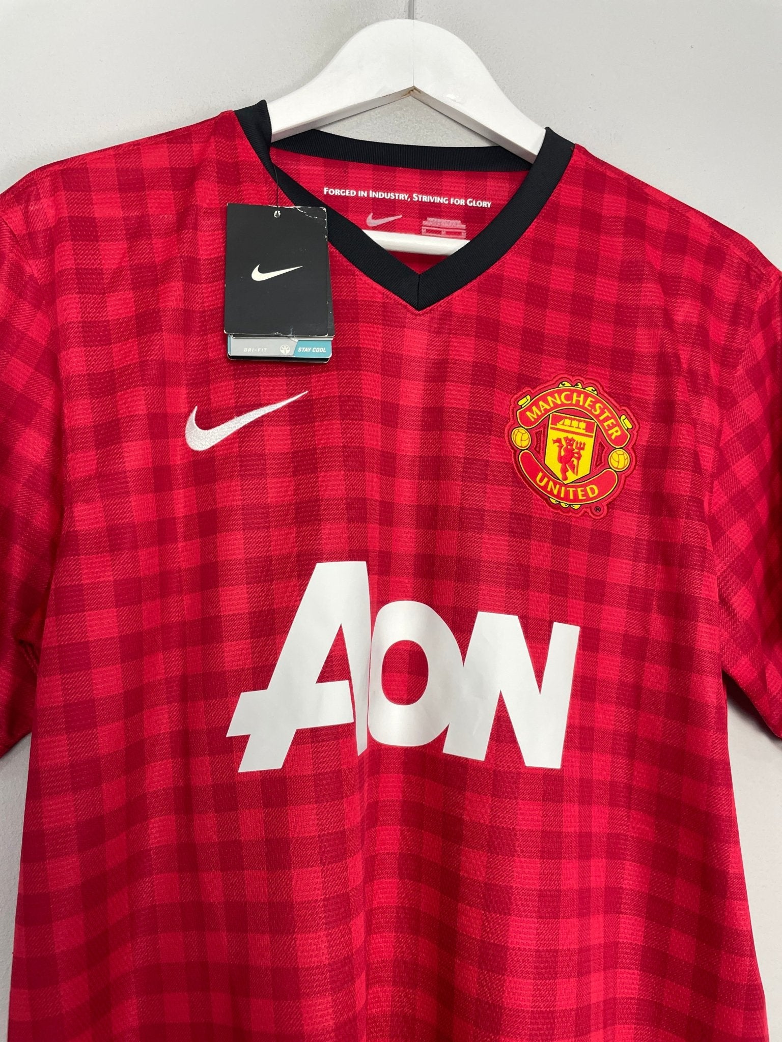 Shop 2012/13 MANCHESTER UNITED V.PERSIE #20 *BNWT* HOME SHIRT (M) NIKE, classic football shirts, vintage football shirts & retro soccer jerseys at Cult Kits