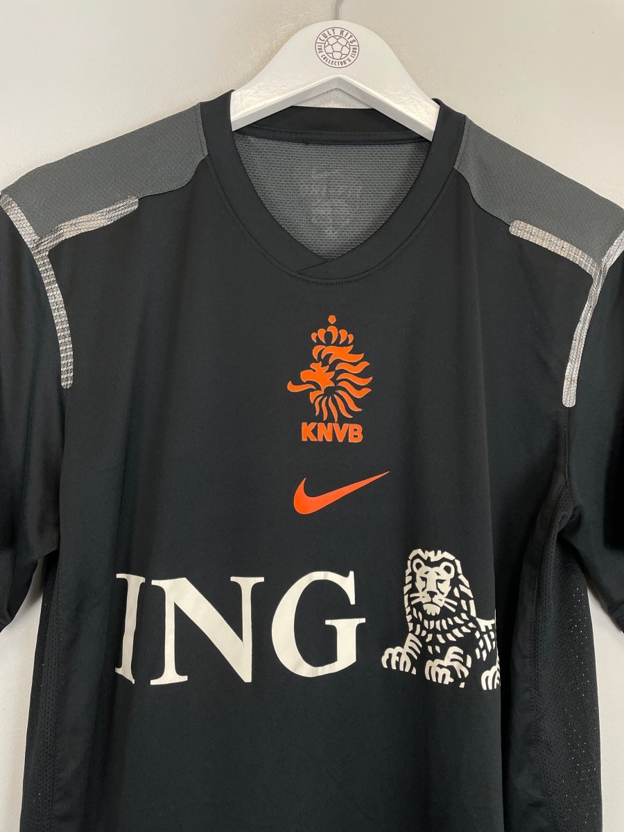 2012/13 NETHERLANDS TRAINING SHIRT (M) NIKE - Cult Kits - Medium - Buy Vintage Football Shirts, Authentic Retro Football Shirts For Sale, Classic Football Shirts & Soccer Jersey