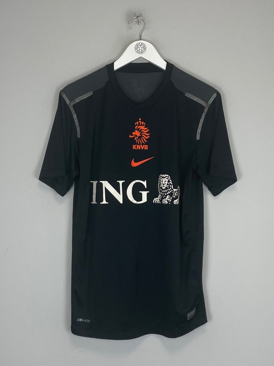 2012/13 NETHERLANDS TRAINING SHIRT (M) NIKE - Cult Kits - Medium - Buy Vintage Football Shirts, Authentic Retro Football Shirts For Sale, Classic Football Shirts & Soccer Jersey