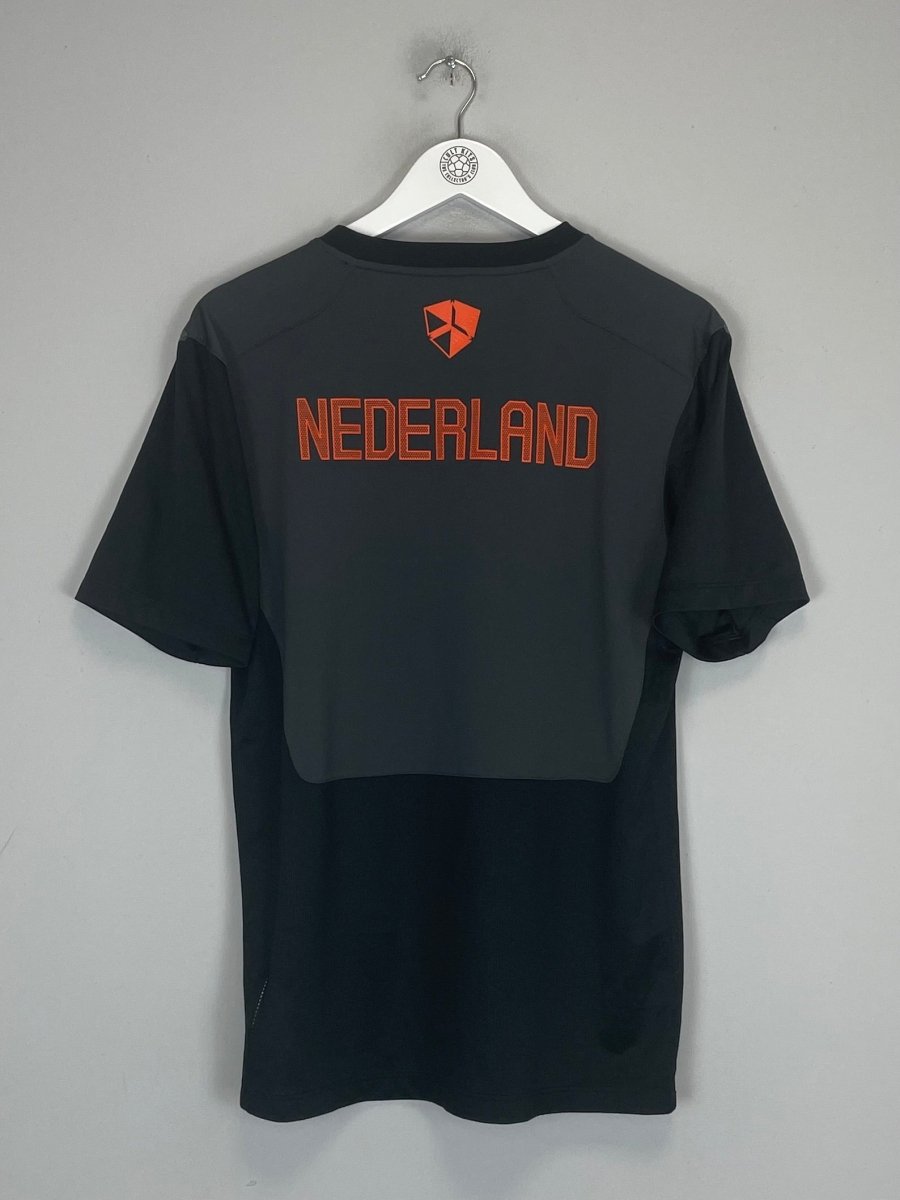 2012/13 NETHERLANDS TRAINING SHIRT (M) NIKE - Cult Kits - Medium - Buy Vintage Football Shirts, Authentic Retro Football Shirts For Sale, Classic Football Shirts & Soccer Jersey