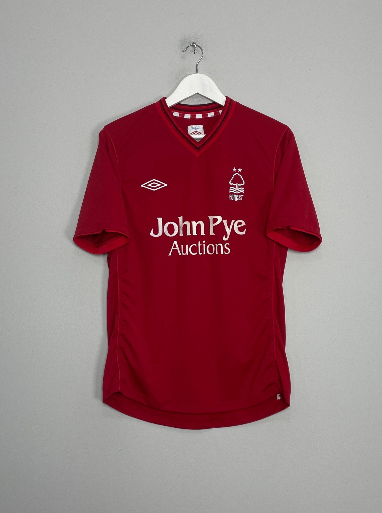 Shop 2012/13 NOTTINGHAM FOREST HOME SHIRT (M) UMBRO, classic football shirts, vintage football shirts & retro soccer jerseys at Cult Kits