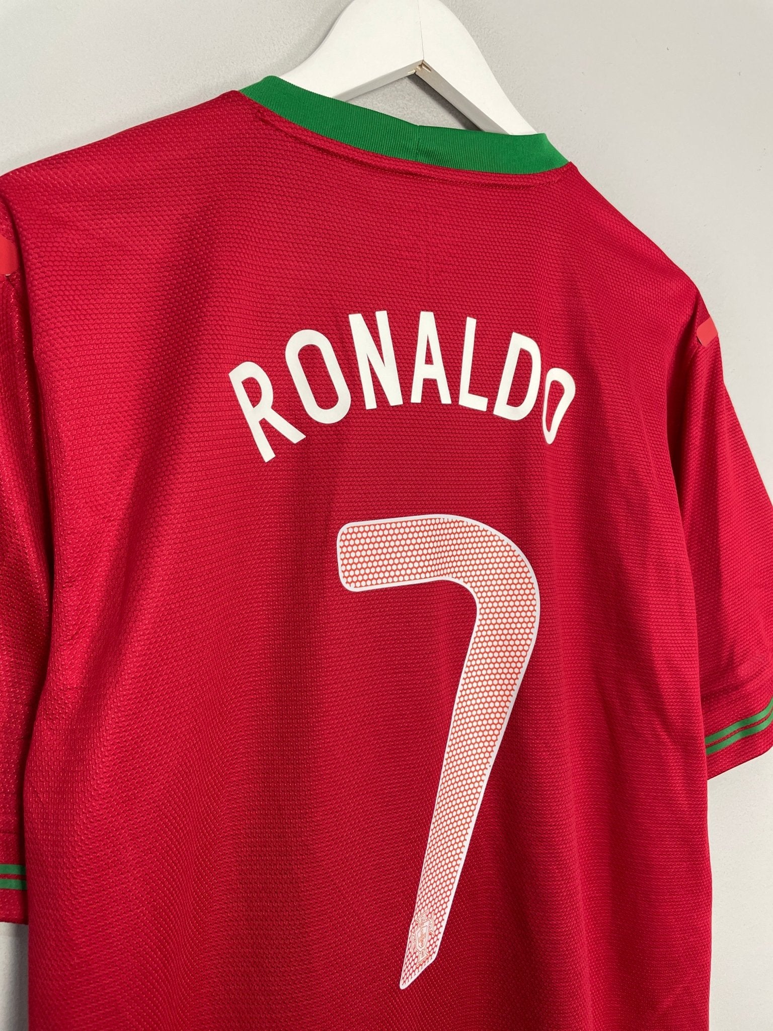 Shop 2012/13 PORTUGAL RONALDO #7 *AUTHENTIC* HOME SHIRT (XL) NIKE, classic football shirts, vintage football shirts & retro soccer jerseys at Cult Kits