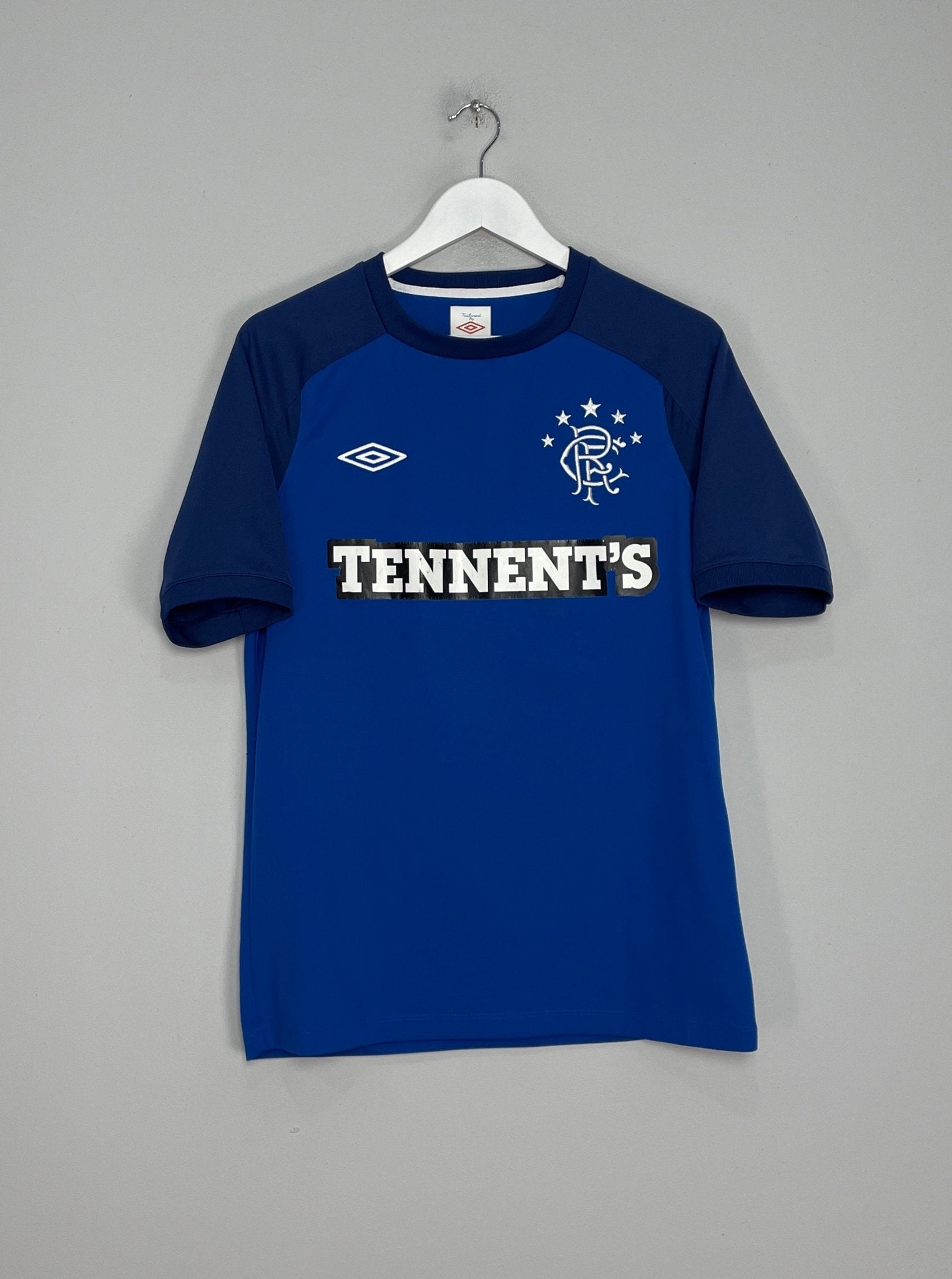 Shop 2012/13 RANGERS TRAINING SHIRT (M) UMBRO, classic football shirts, vintage football shirts & retro soccer jerseys at Cult Kits