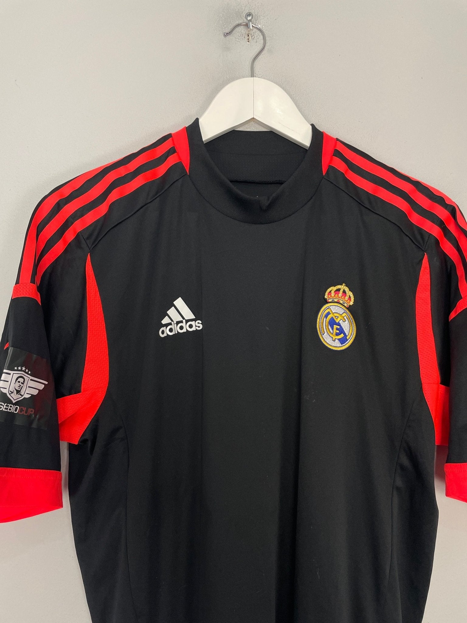 Shop 2012/13 REAL MADRID #13 *MATCH ISSUE* EUSEBIO CUP GK SHIRT (L) ADIDAS, classic football shirts, vintage football shirts & retro soccer jerseys at Cult Kits