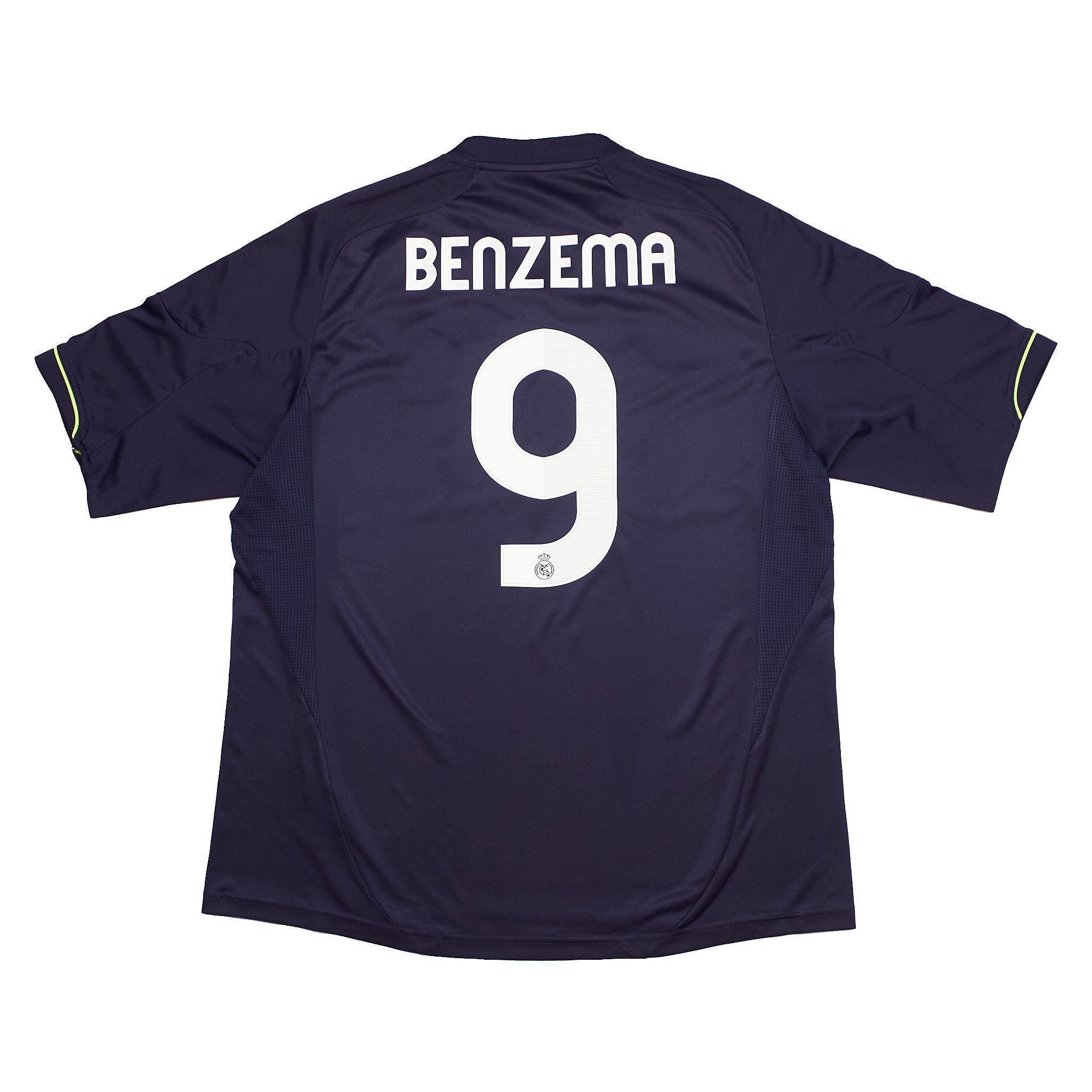 Buy 2012/13 Real Madrid Benzema 9 Away Shirt (XL) Adidas ~ Free worldwide shipping ~ Authentic Vintage Football Shirts from Cult Kits