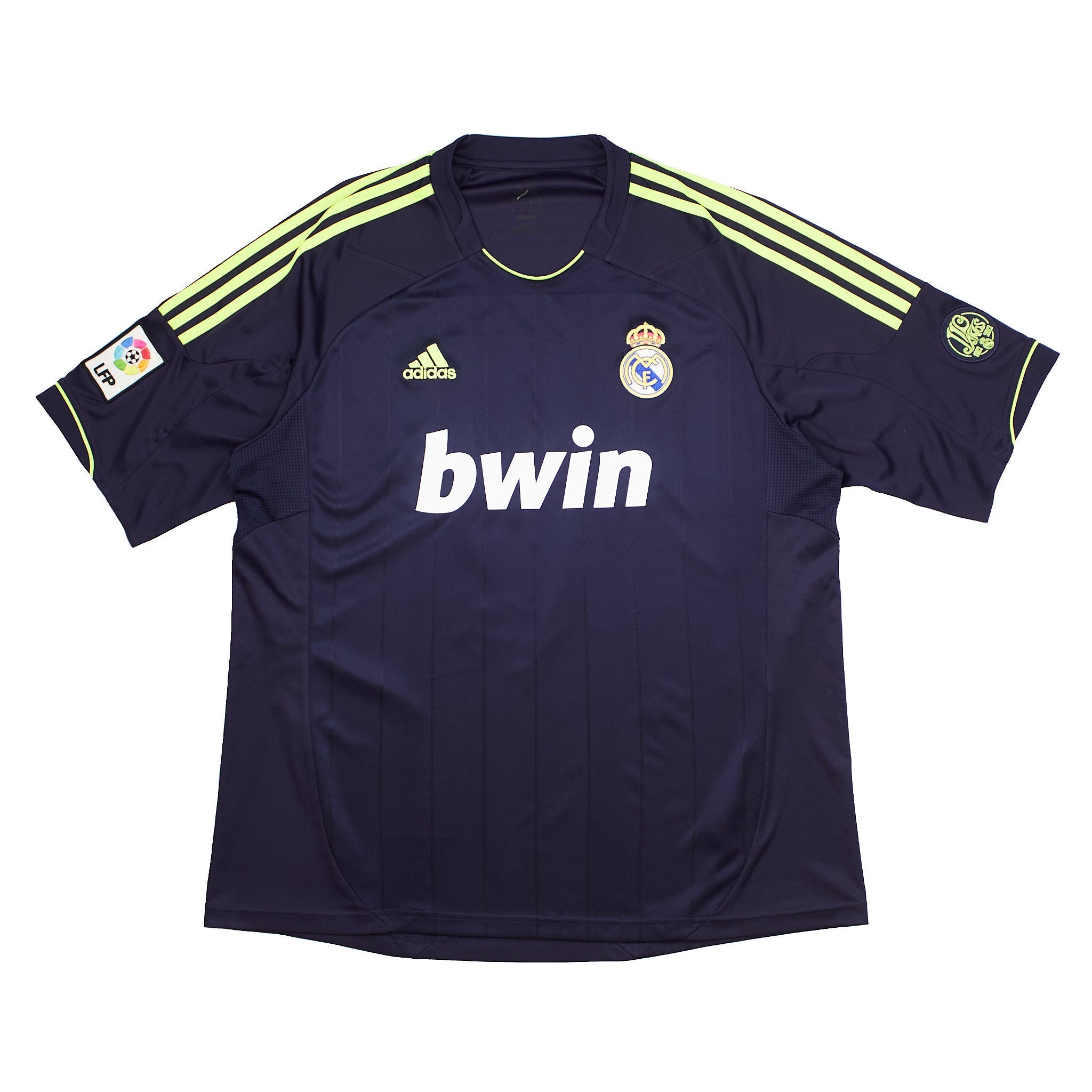 Buy 2012/13 Real Madrid Benzema 9 Away Shirt (XL) Adidas ~ Free worldwide shipping ~ Authentic Vintage Football Shirts from Cult Kits