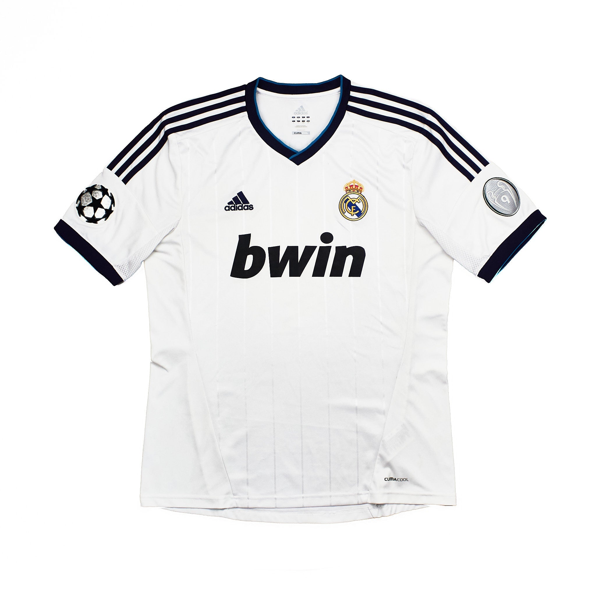 Buy 2012/13 Real Madrid Ronaldo 7 Home Shirt (L) Adidas ~ Free worldwide shipping ~ Authentic Vintage Football Shirts from Cult Kits