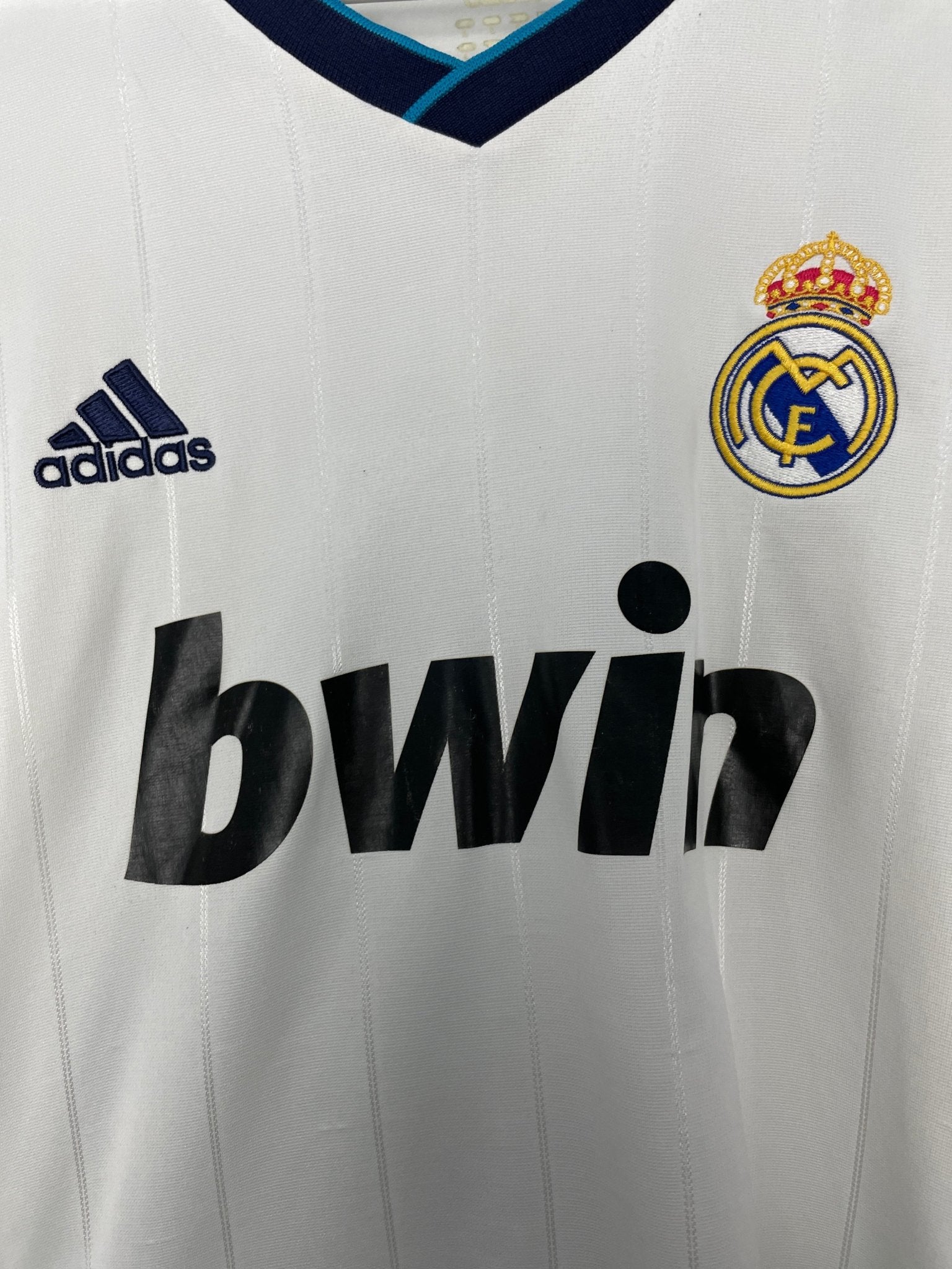 Shop 2012/13 REAL MADRID RONALDO #7 HOME SHIRT (L) ADIDAS, classic football shirts, vintage football shirts & retro soccer jerseys at Cult Kits