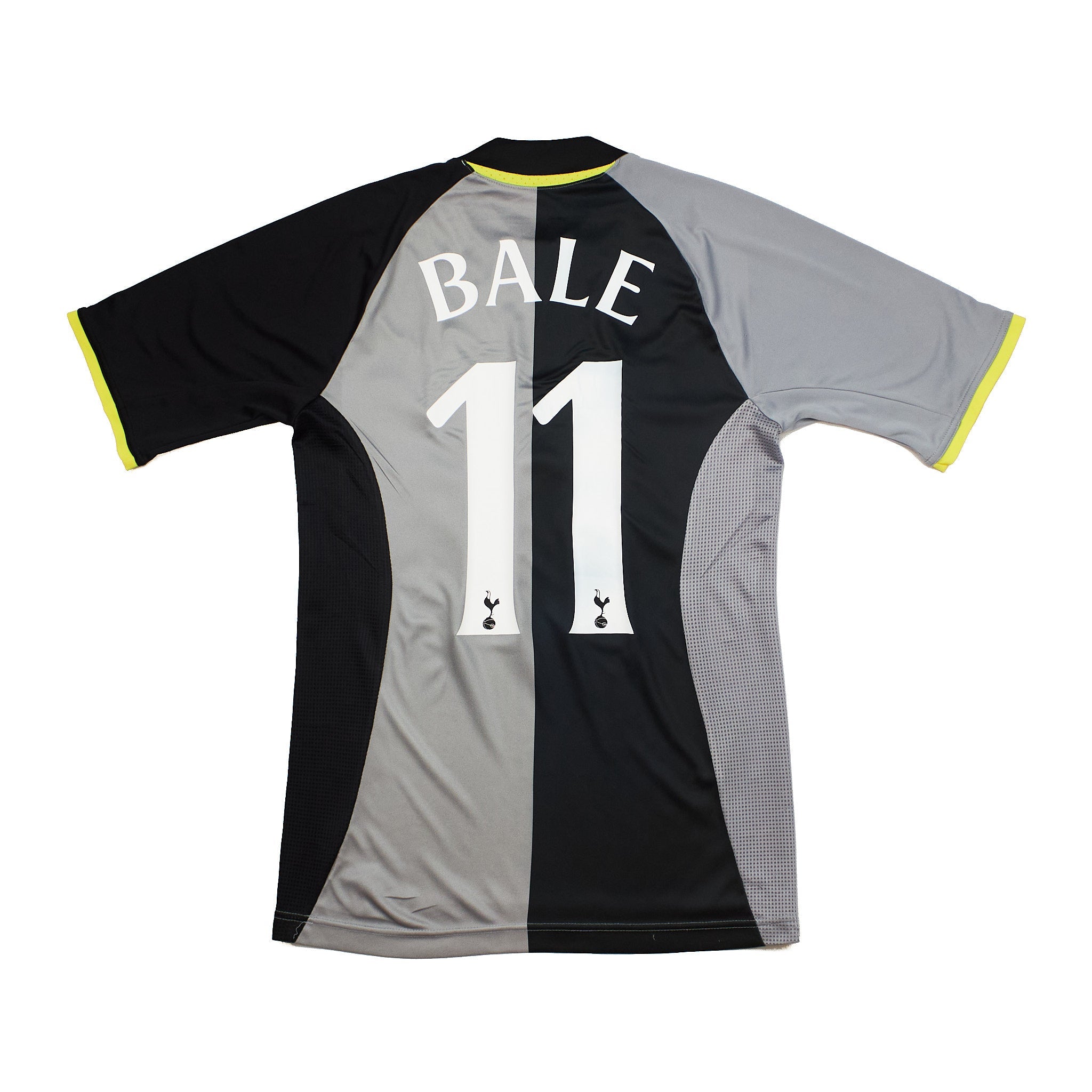 Buy 2012/13 Tottenham Hotspur Bale 11 Third Shirt (XS) Under Armour ~ Free worldwide shipping ~ Authentic Vintage Football Shirts from Cult Kits