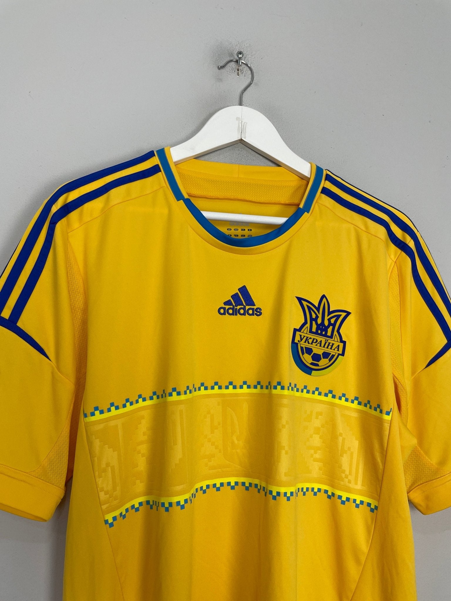 Shop 2012/13 UKRAINE HOME SHIRT (L) ADIDAS, classic football shirts, vintage football shirts & retro soccer jerseys at Cult Kits