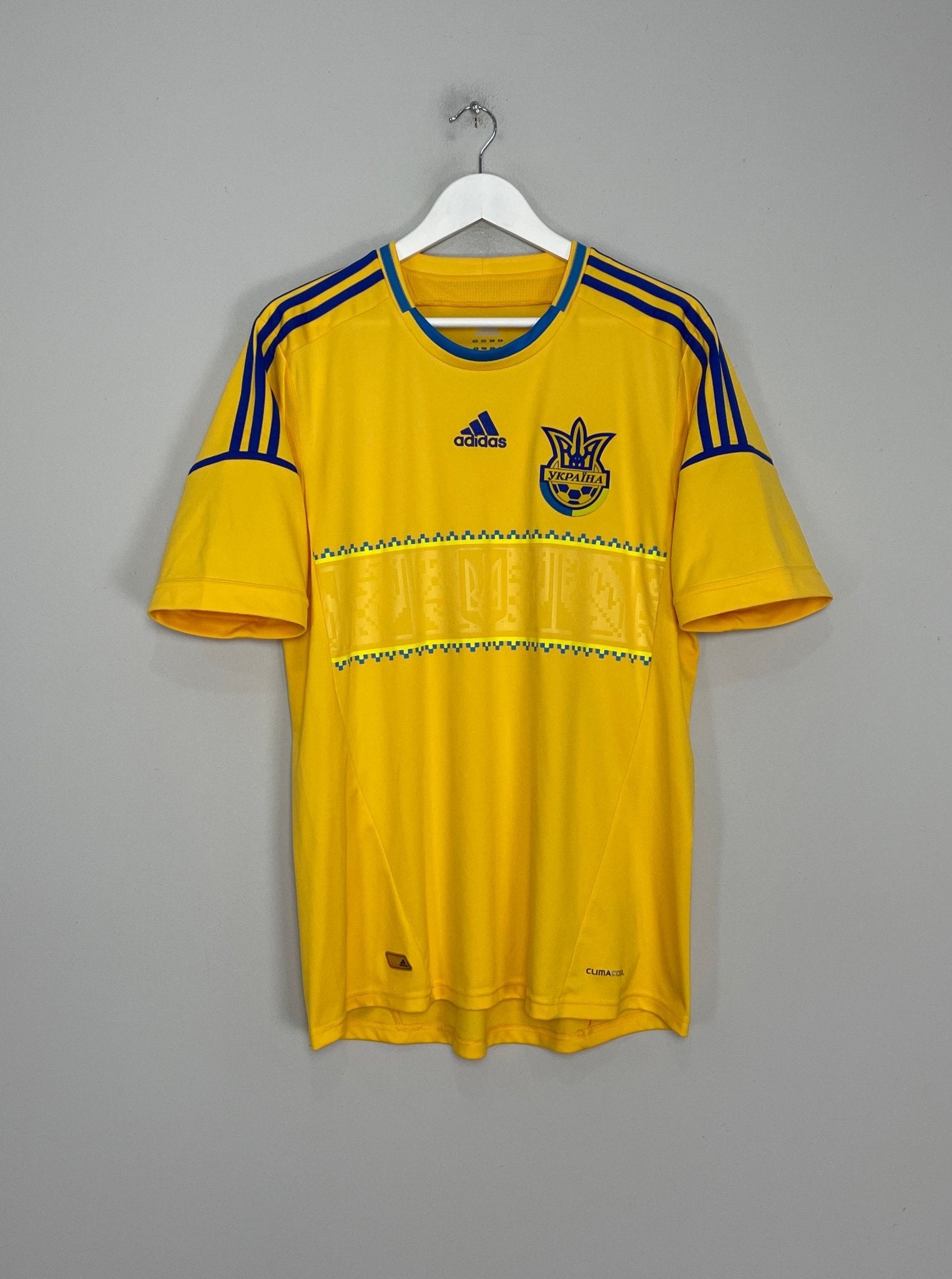 Shop 2012/13 UKRAINE HOME SHIRT (L) ADIDAS, classic football shirts, vintage football shirts & retro soccer jerseys at Cult Kits