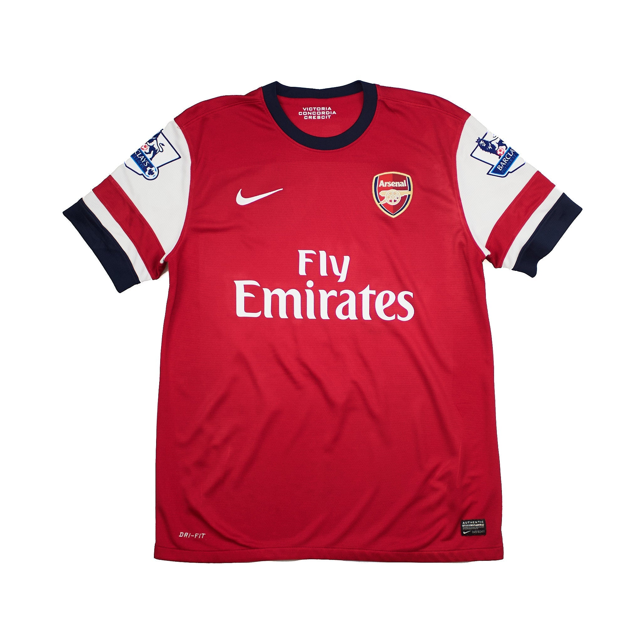 Buy 2012/14 Arsenal Walcott 14 Home Shirt (M) Nike ~ Free worldwide shipping ~ Authentic Vintage Football Shirts from Cult Kits