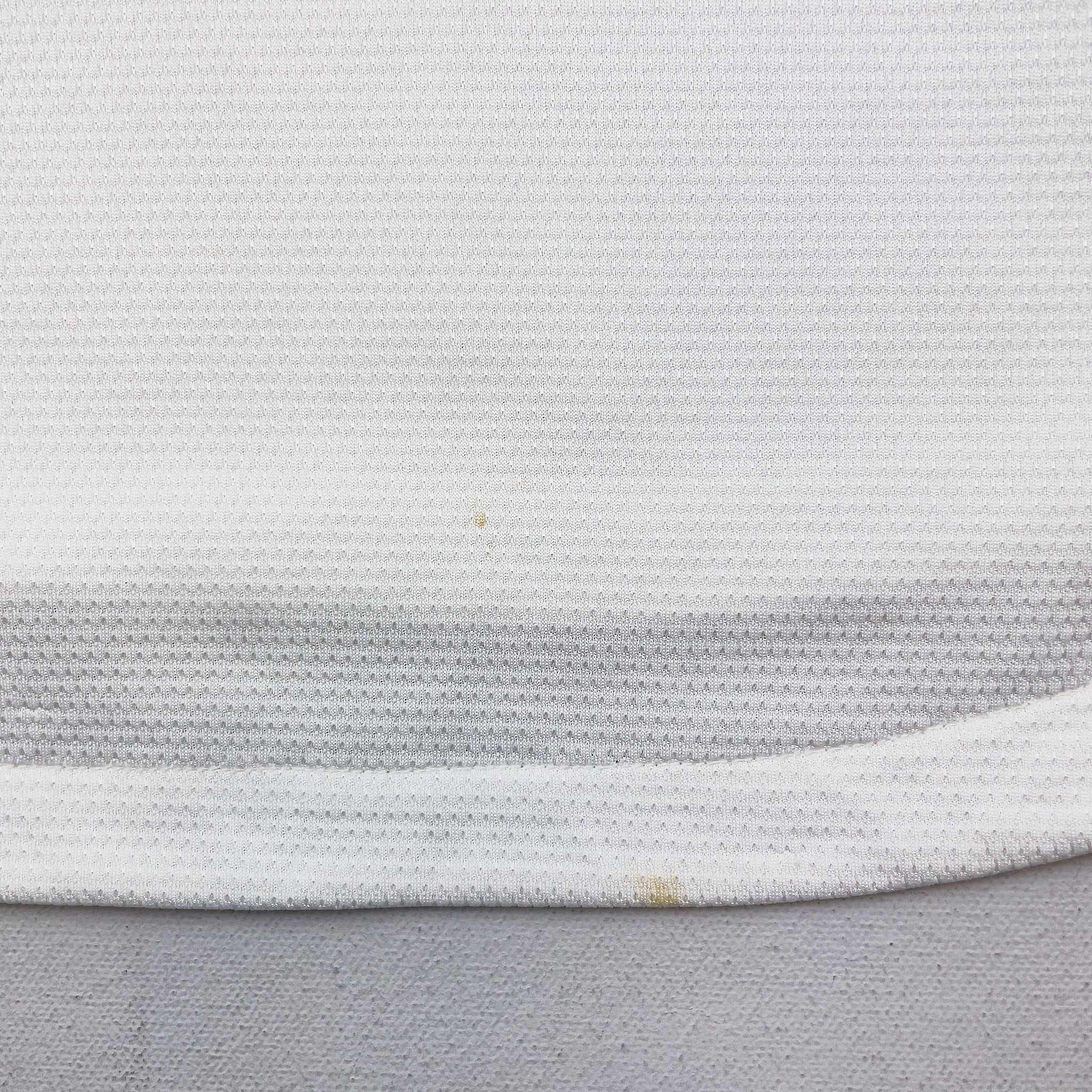 Buy 2012/14 Manchester United Rooney 10 L/S Away Shirt (S) Nike ~ Free worldwide shipping ~ Authentic Vintage Football Shirts from Cult Kits